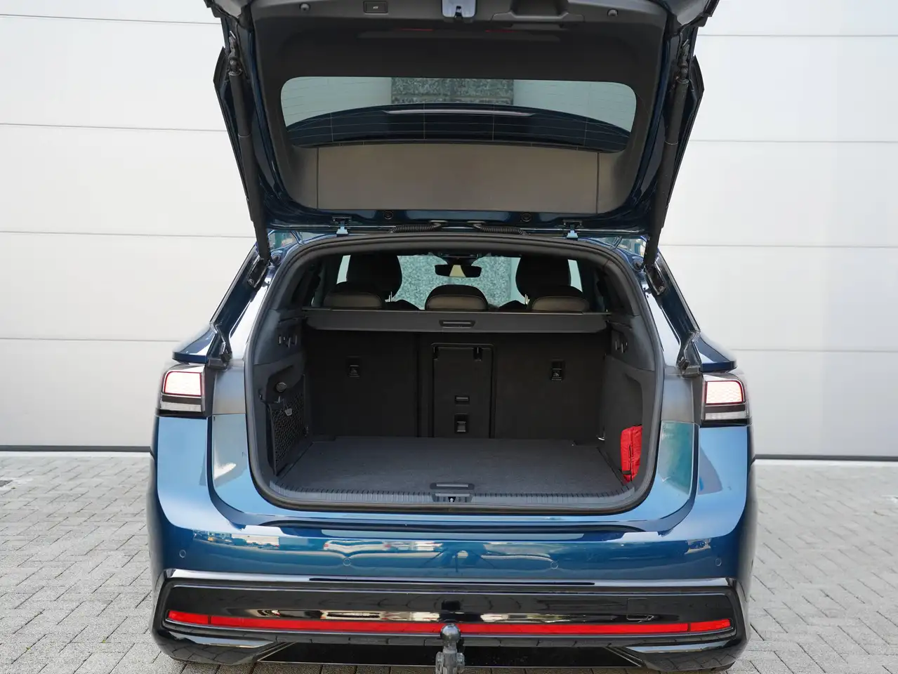 Volkswagen ID.7 Tourer Pro Business VERLENGDE FABRIEKSGARANTIE 07/2030 * HEAD-UP / TREKHAAK / MATRIX / EL., миниатюра 14