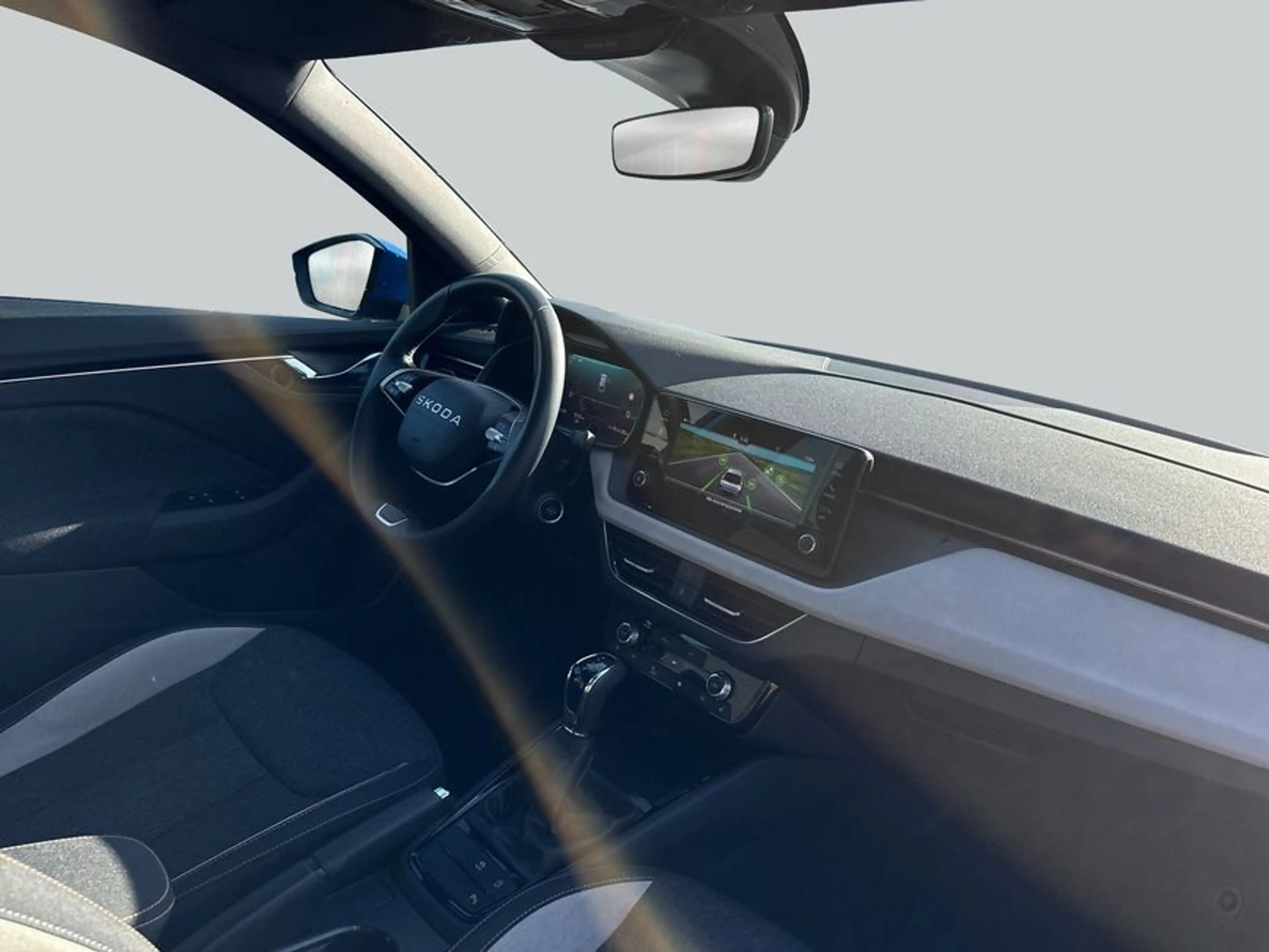 Skoda Scala 1.5 TSI DSG Selection Tour Kamera/Pano — photo 15