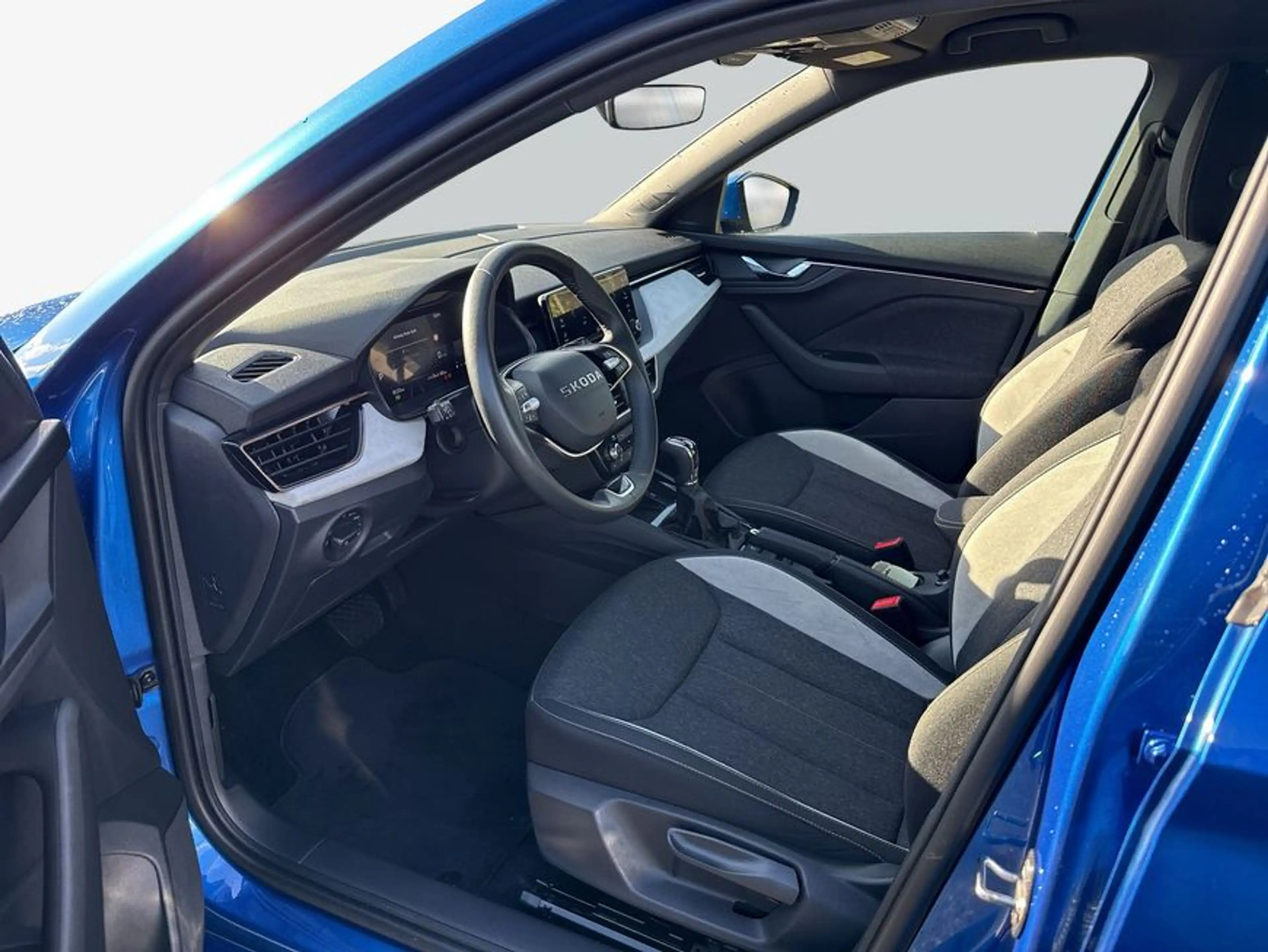 Skoda Scala 1.5 TSI DSG Selection Tour Kamera/Pano — photo 9