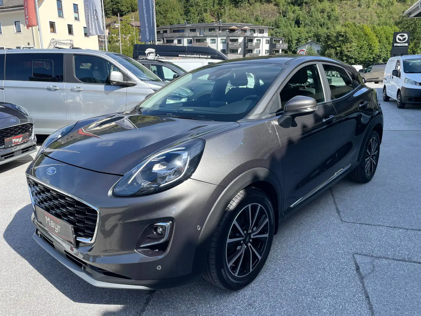 Ford Puma Titanium Grau - 1