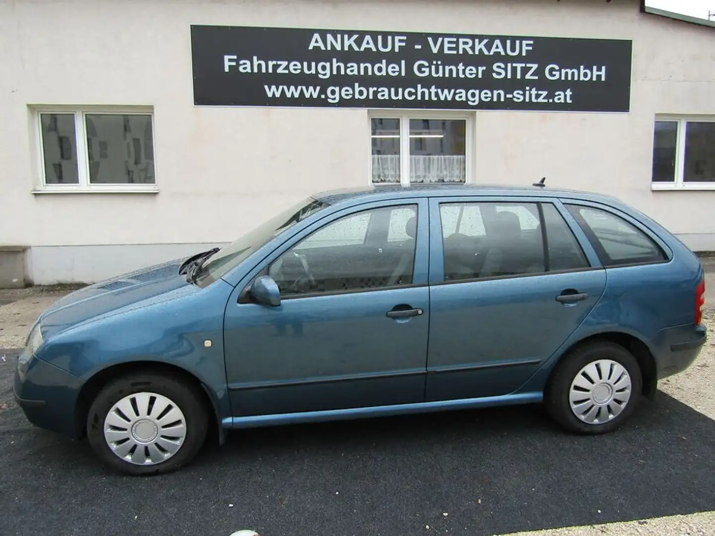 Skoda Fabia Flash Blau - 2