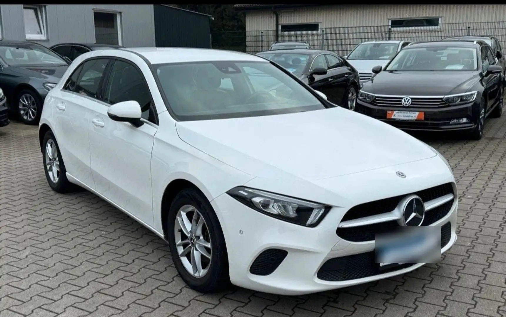 Mercedes-Benz A 180 - 1