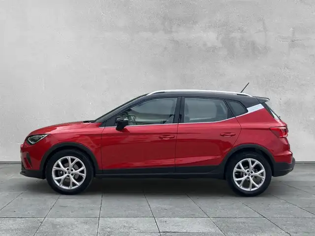 Seat Arona view 2