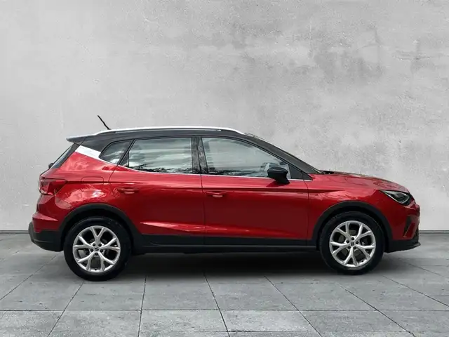 Seat Arona view 6