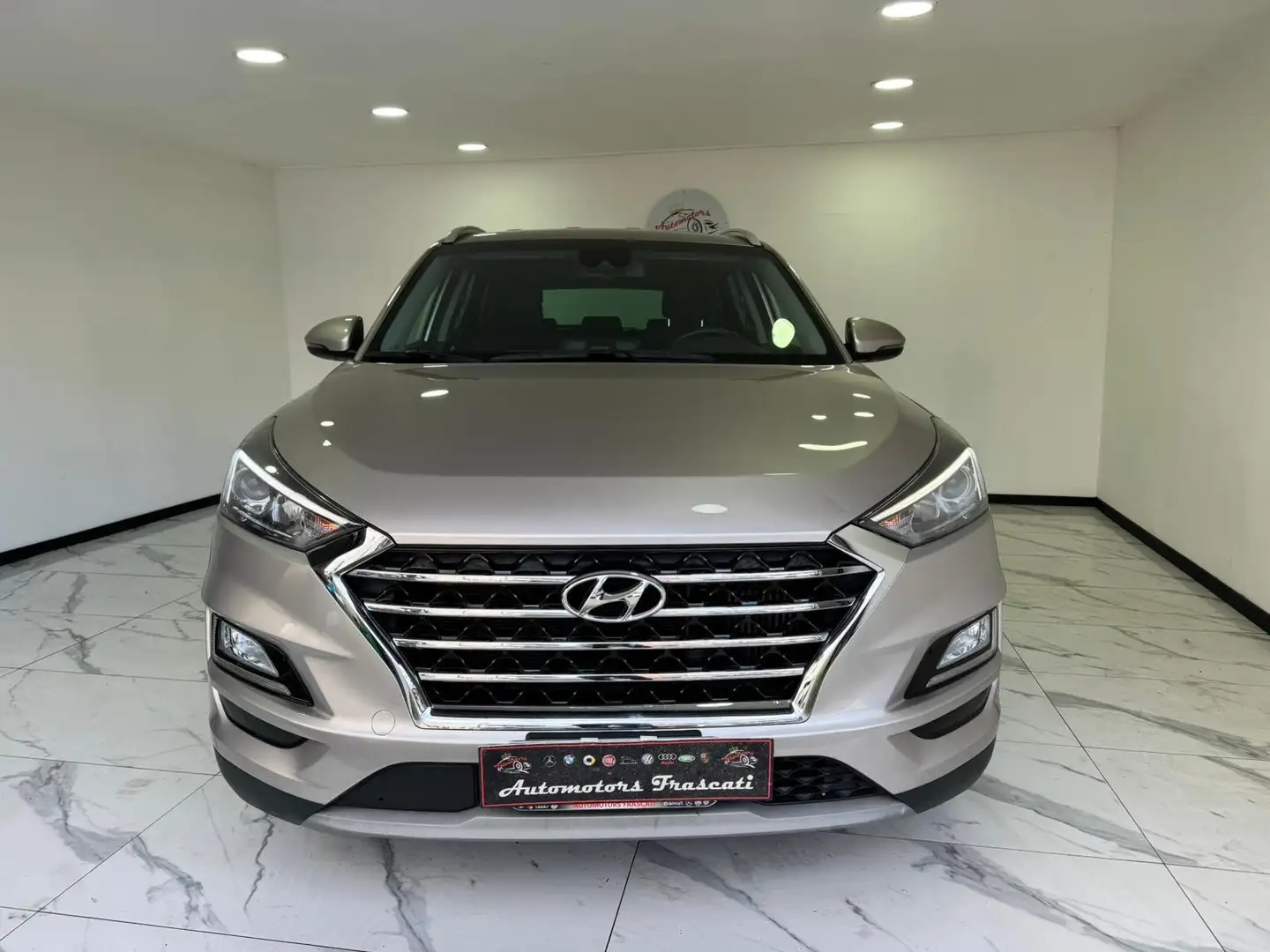 Hyundai TUCSON Tucson 1.6 crdi 136CV dci Edxelence -AUTOM-2018 Gris - 2