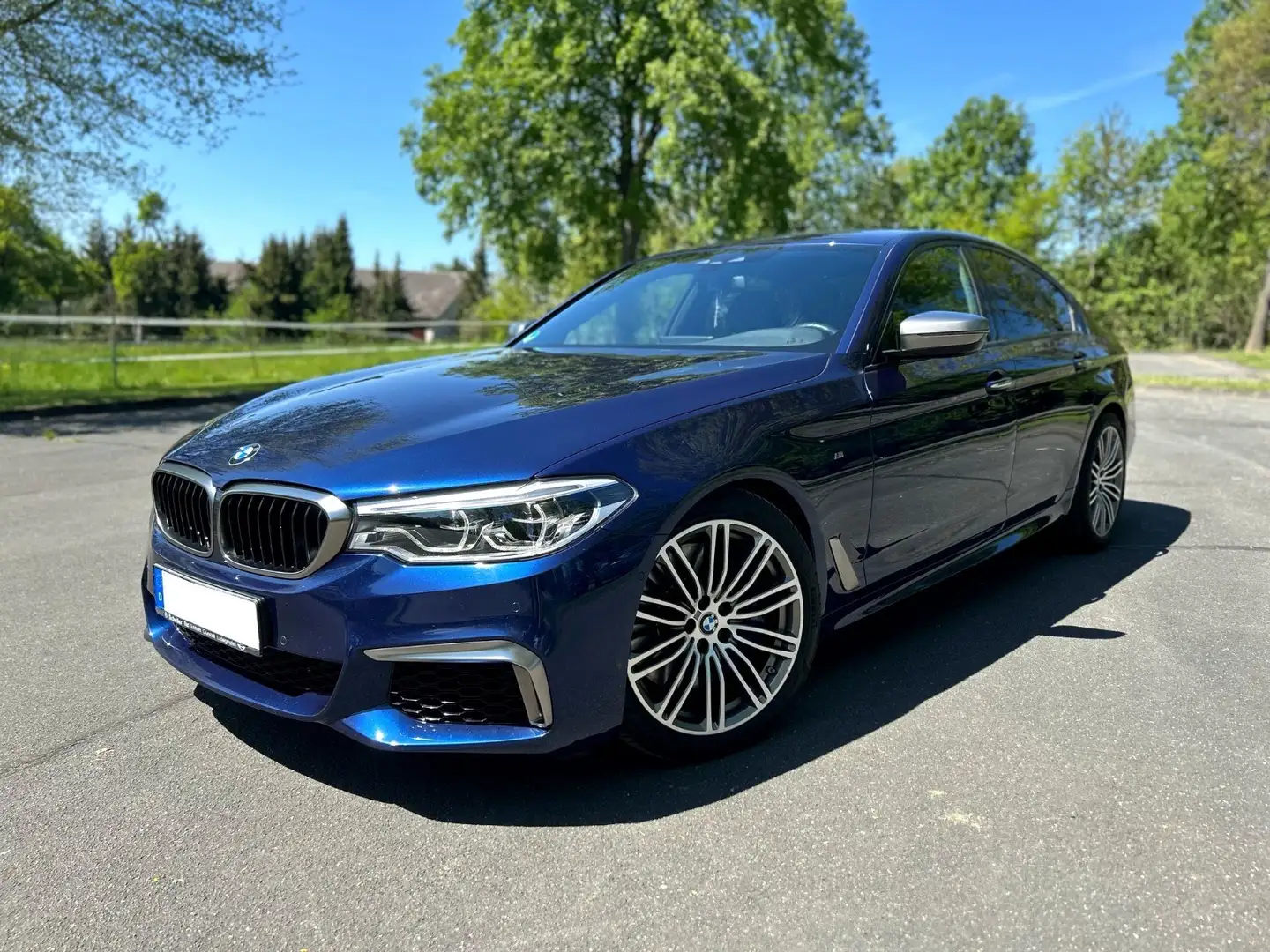 BMW M550 M550i xDrive Aut. - 1