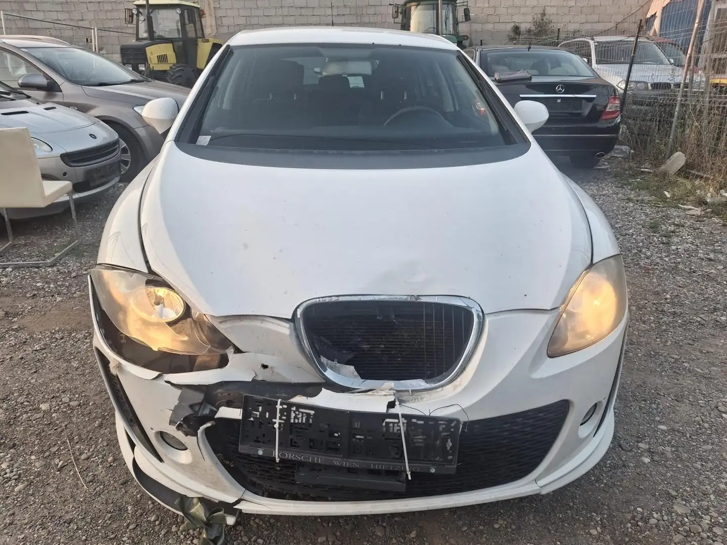 SEAT Leon GT 1,2 TSI Klimatronic Bj2012 2.Besitz 1200€ Weiß - 2