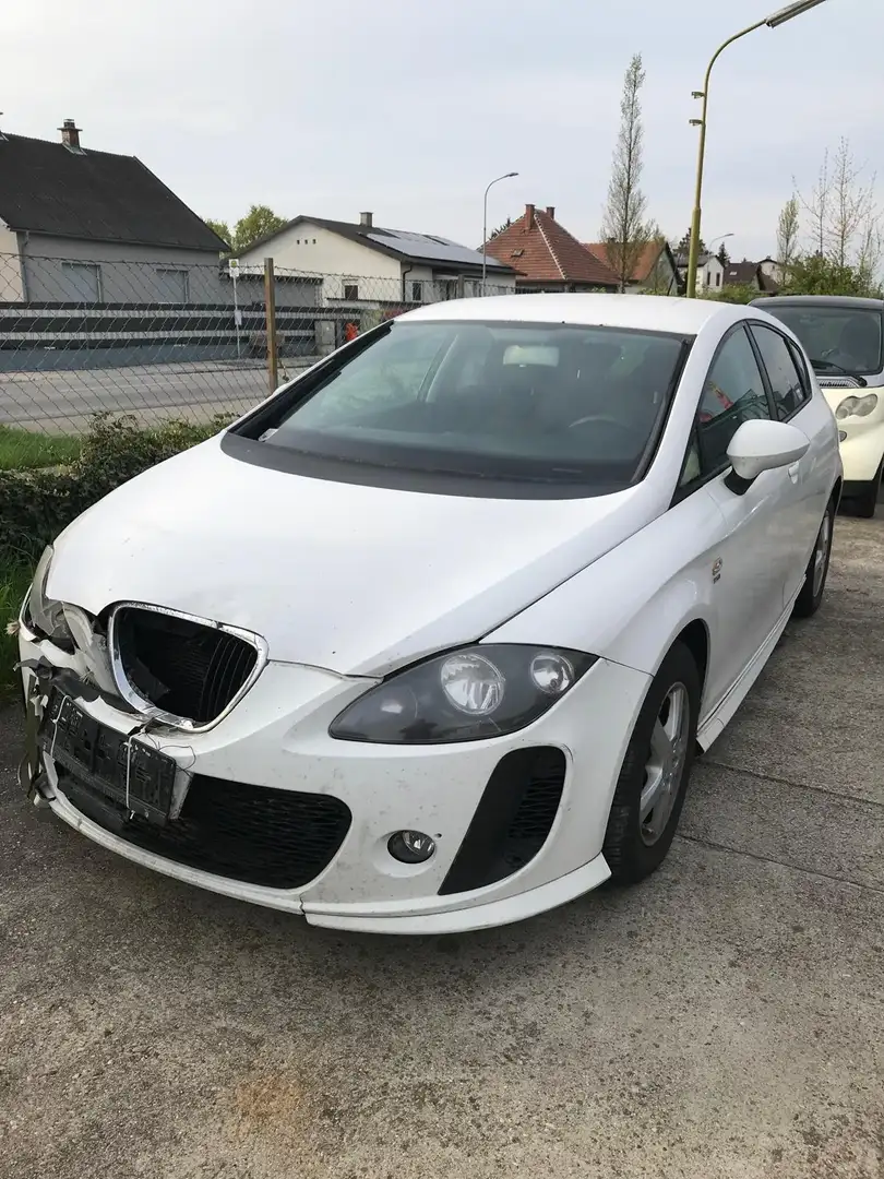SEAT Leon GT 1,2 TSI Klimatronic Bj2012 2.Besitz 1200€ Weiß - 1