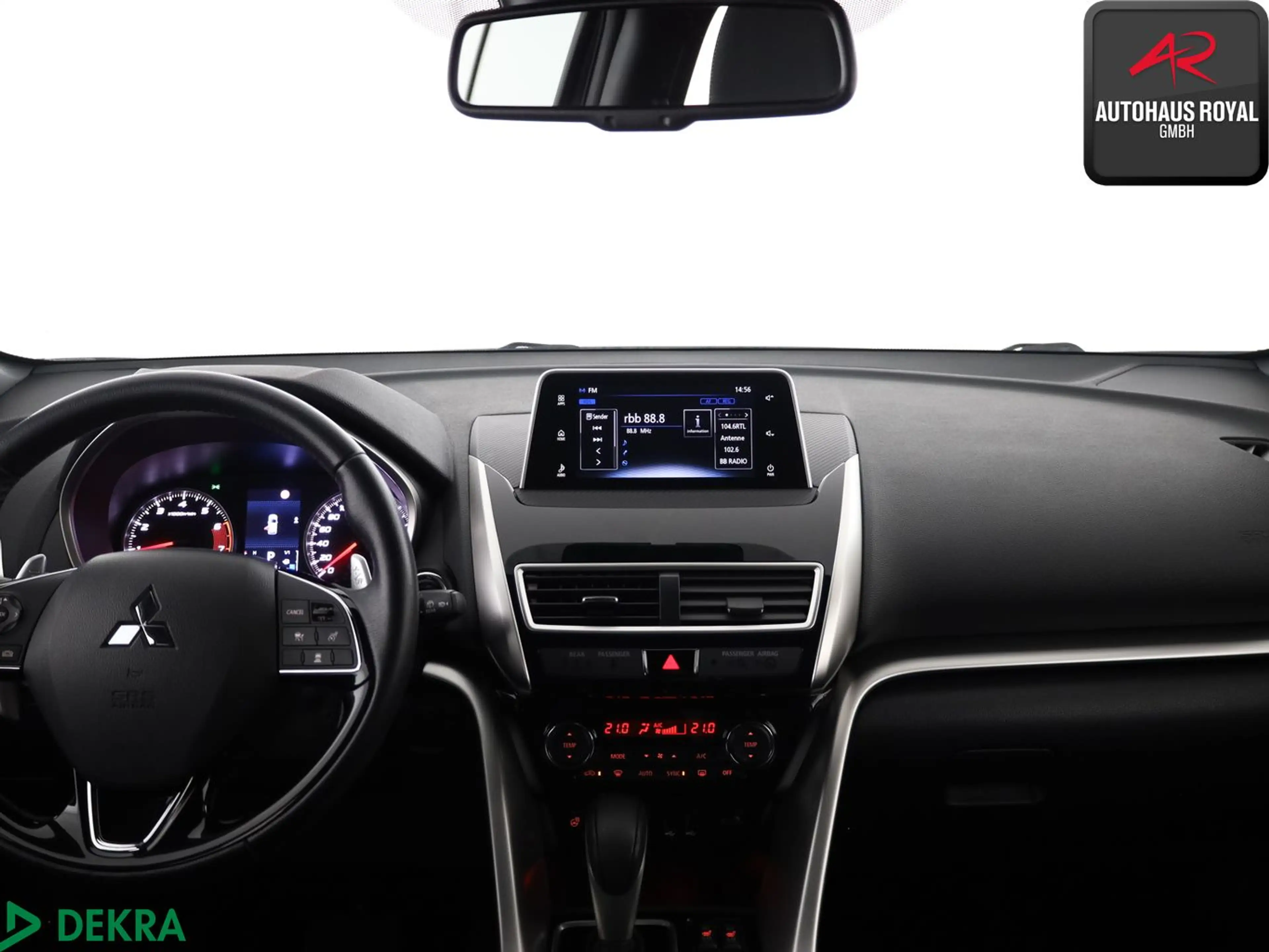 Mitsubishi Eclipse Cross 1.5 T-MIVEC INTENSE 360°,KEYLESS — photo 9