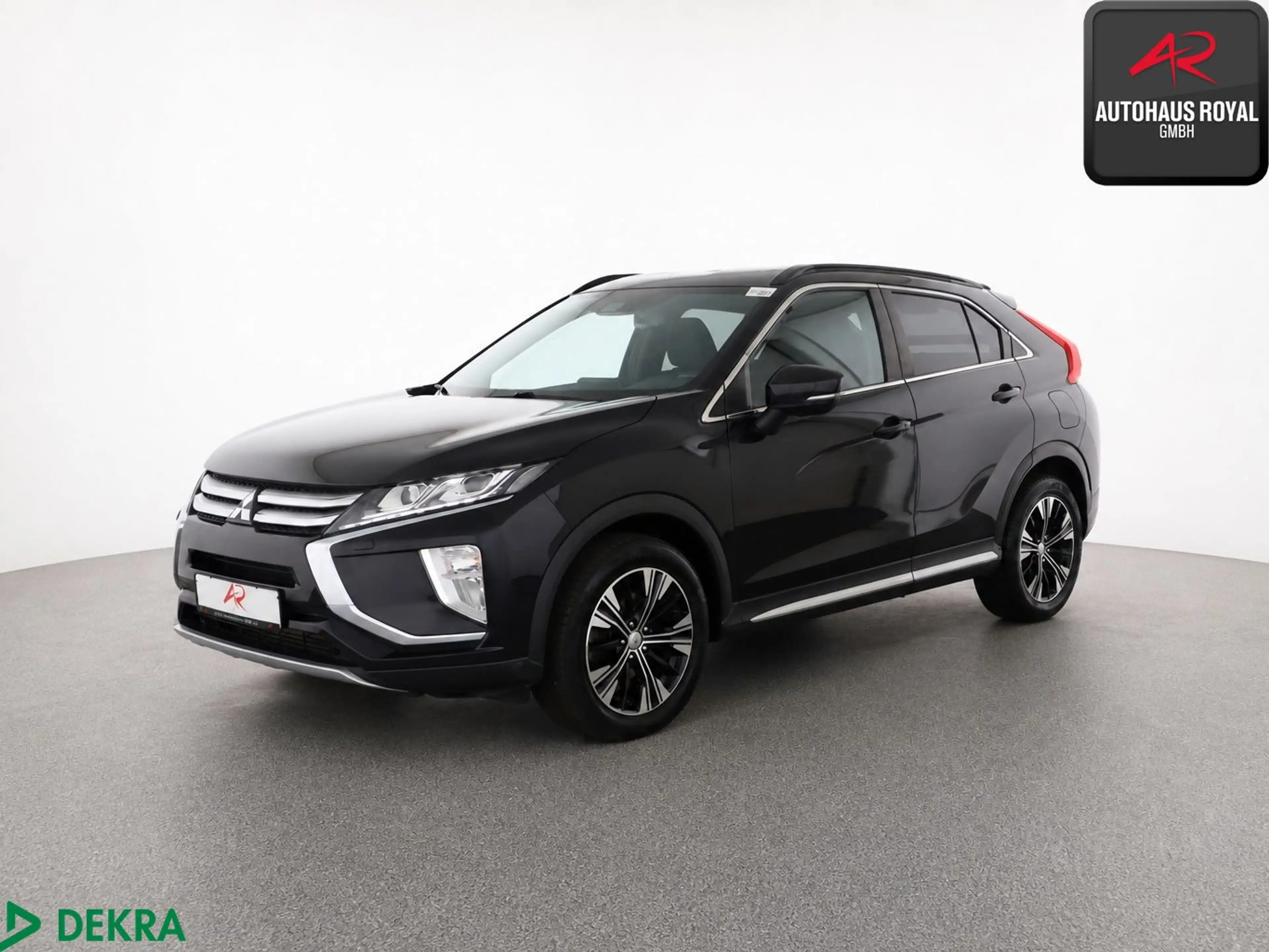 Mitsubishi Eclipse Cross 1.5 T-MIVEC INTENSE 360°,KEYLESS