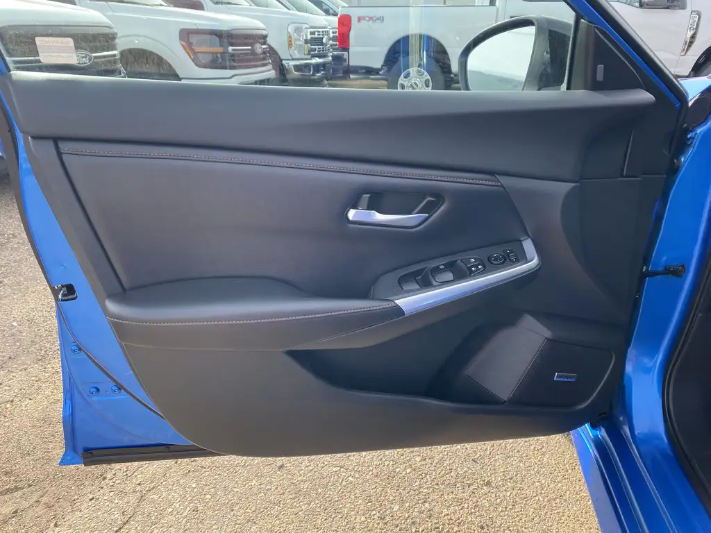 2021 Nissan Sentra Sedan SR | Heated Seats | CarPlay | Moonroof — photo 6