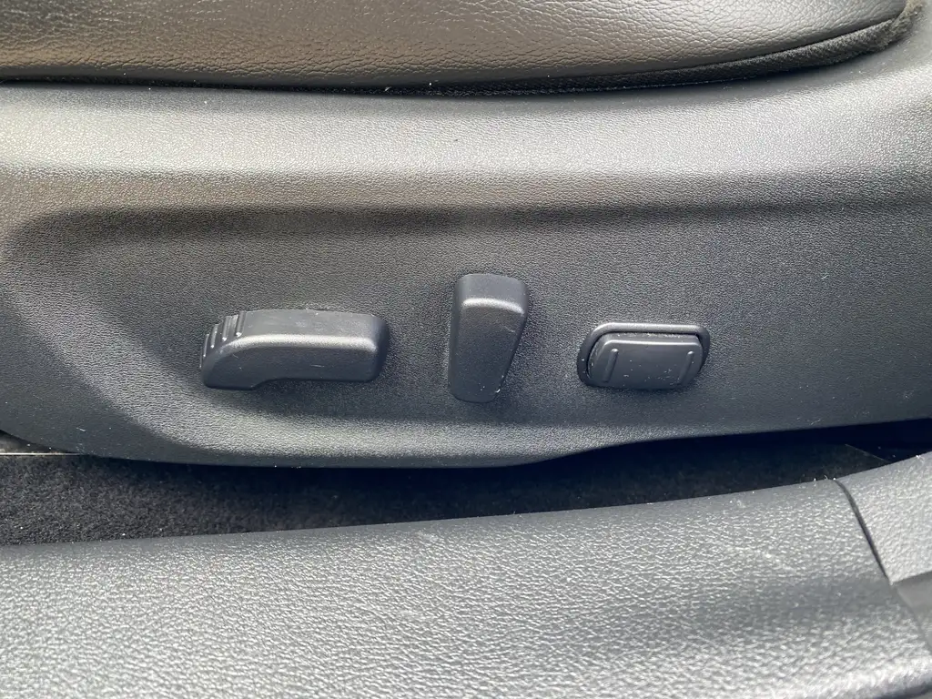 2021 Nissan Sentra Sedan SR | Heated Seats | CarPlay | Moonroof — photo 8