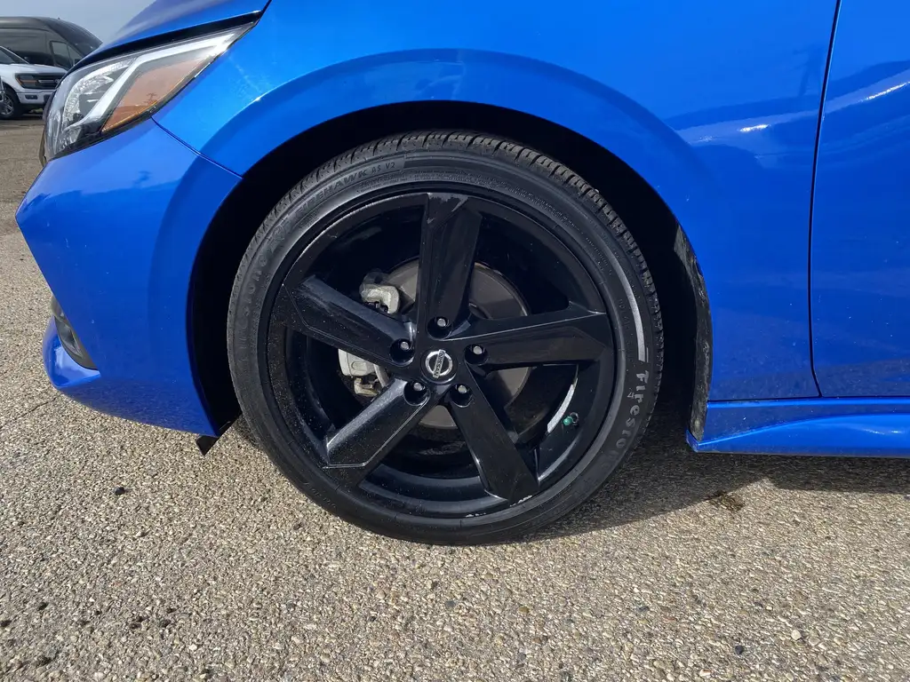 2021 Nissan Sentra Sedan SR | Heated Seats | CarPlay | Moonroof — photo 3