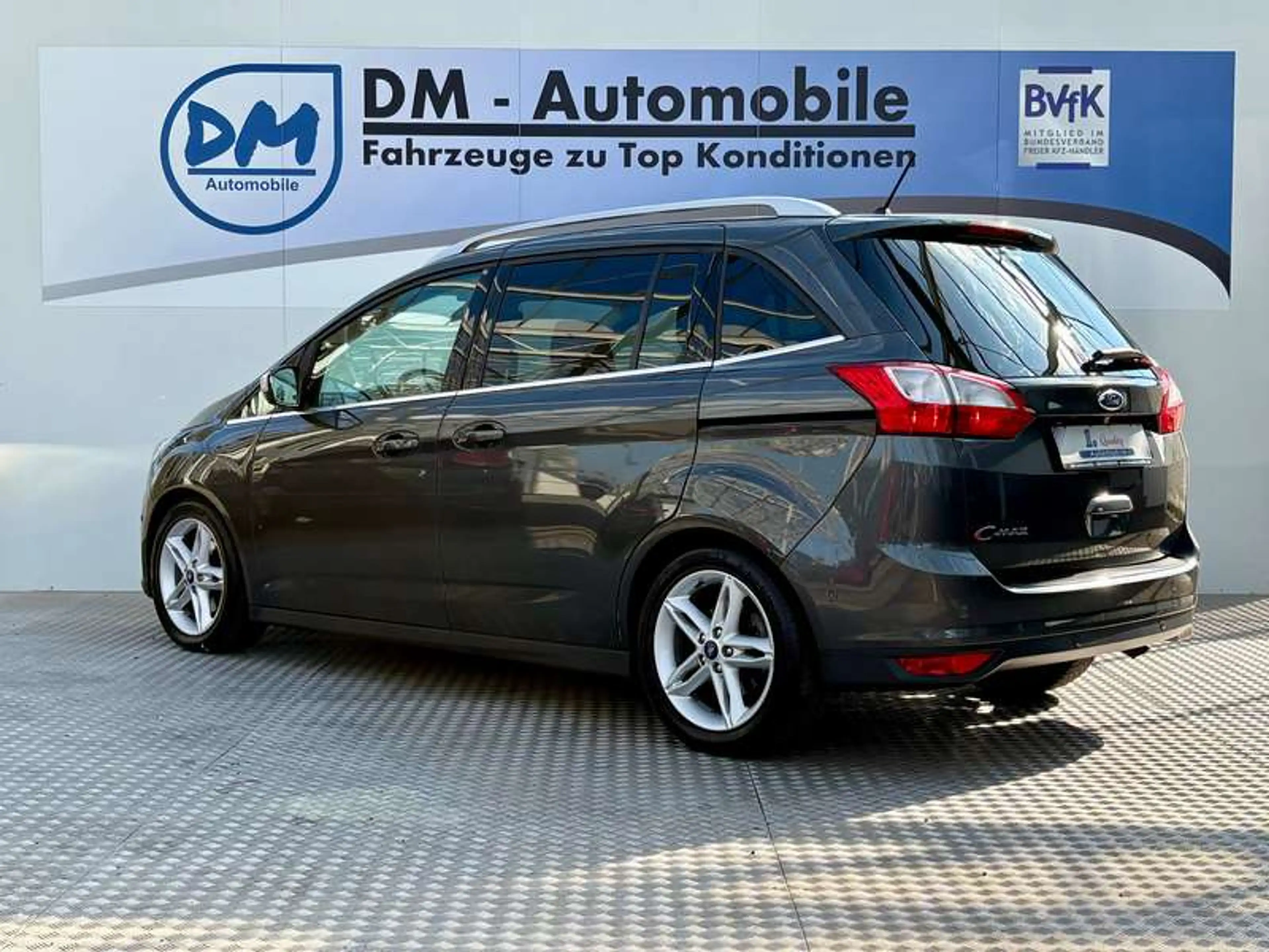 Ford Grand C-Max — photo 6