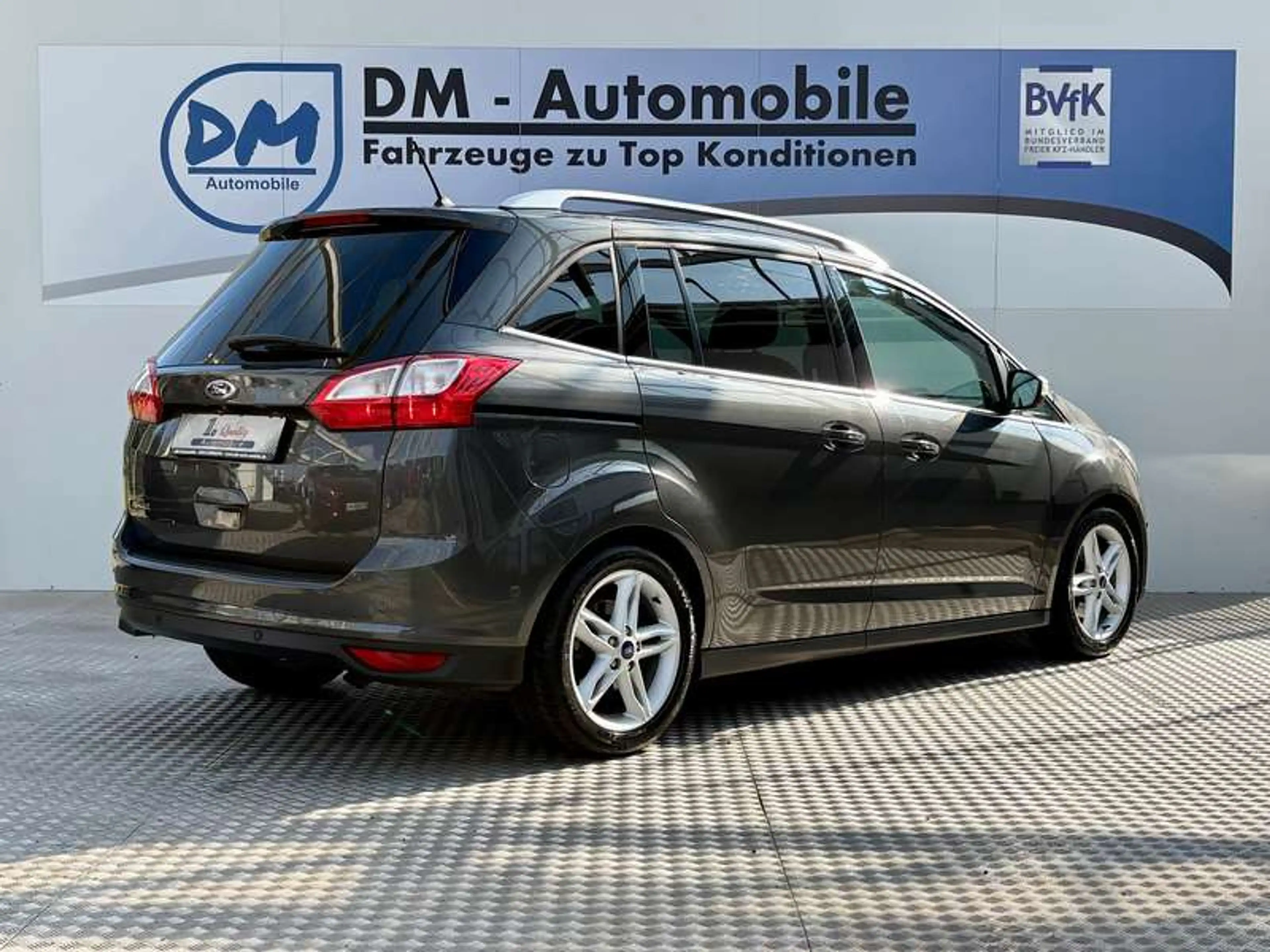 Ford Grand C-Max — photo 4