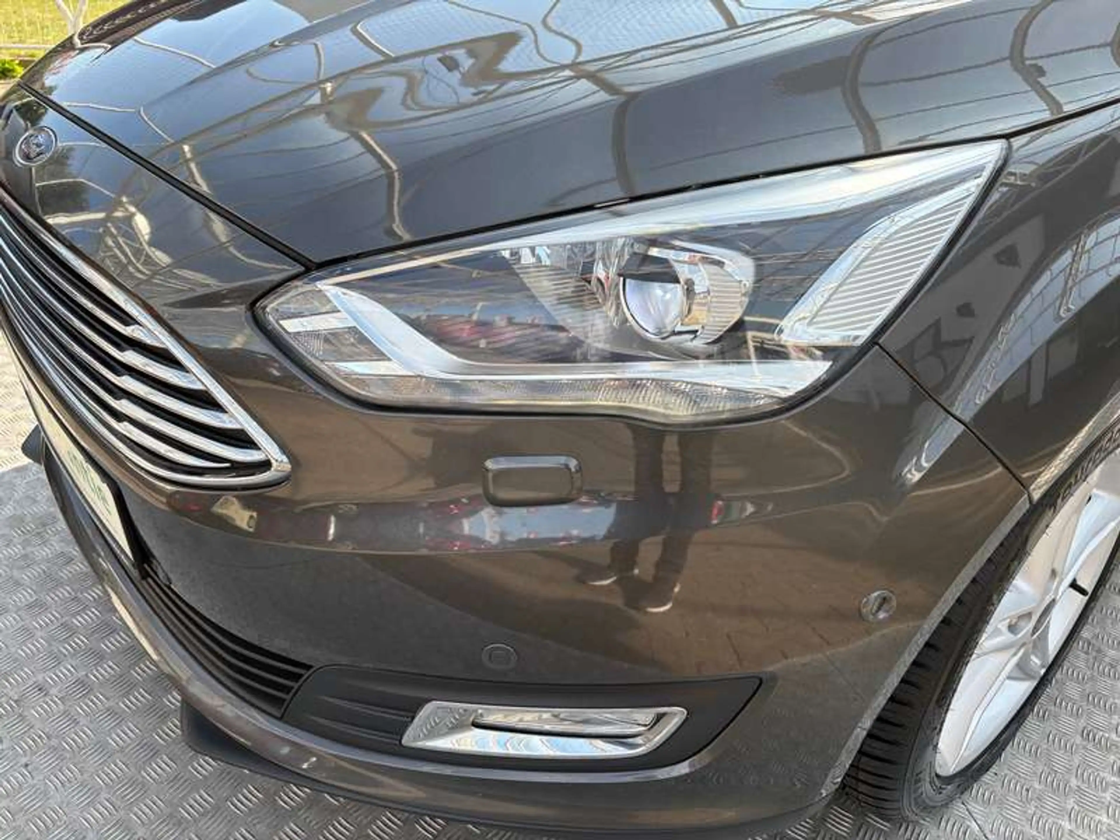 Ford Grand C-Max — photo 8