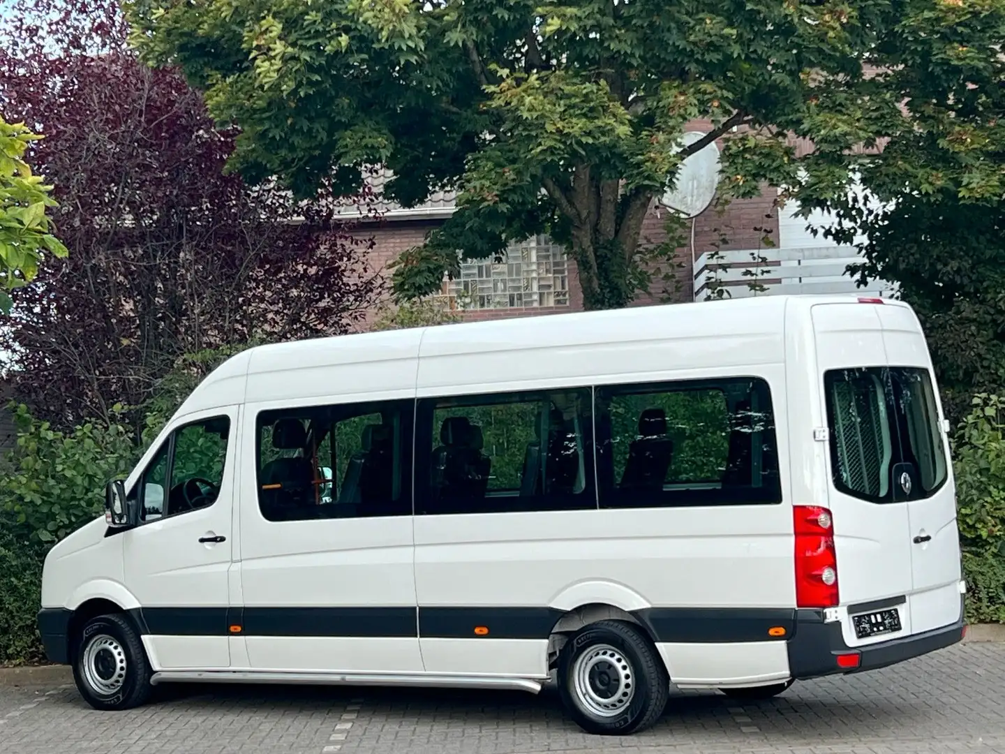 Volkswagen Crafter 2.0 Tdi Maxi L3 9 Sitze Klima+Lift Euro6 Weiß - 2