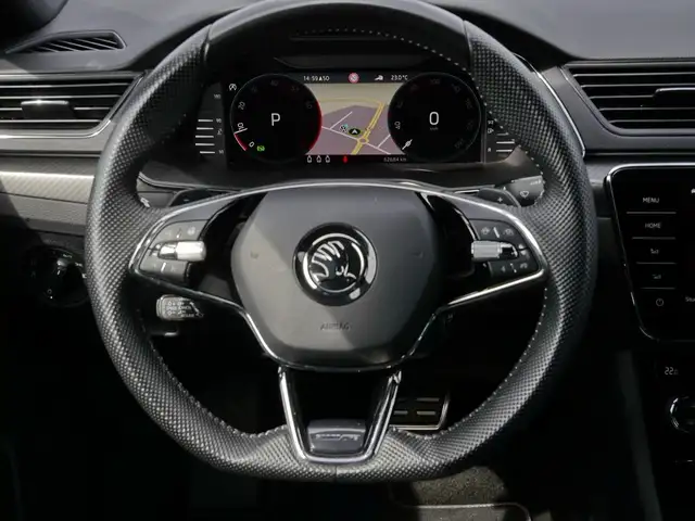 Skoda Superb view 9