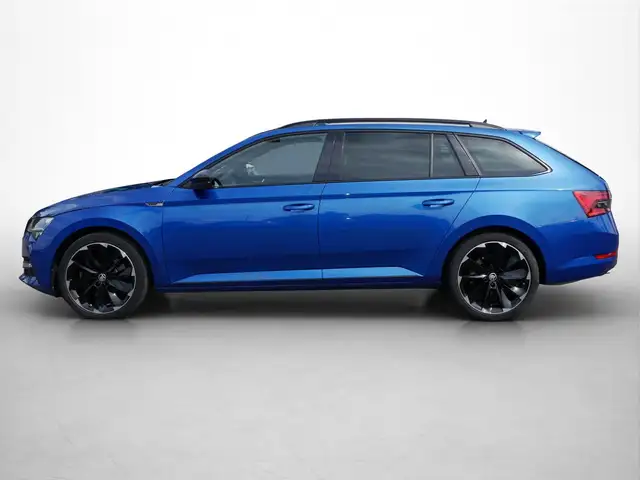 Skoda Superb view 3