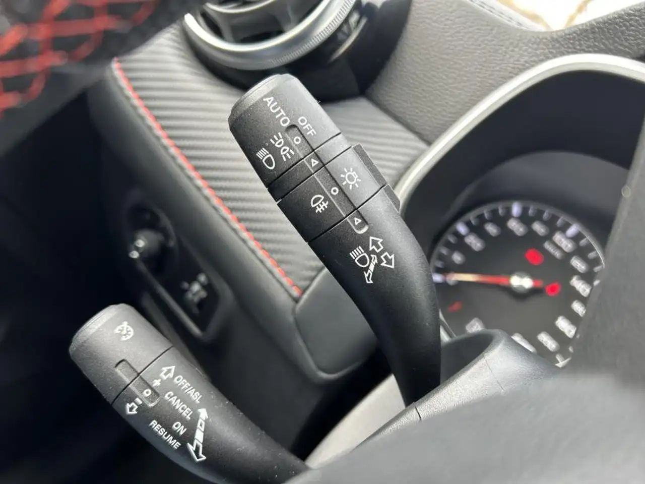 MG ZS 1.5 VTi tech Comfort PROMOZIONE!! OK NEOPATENTATI, миниатюра 17