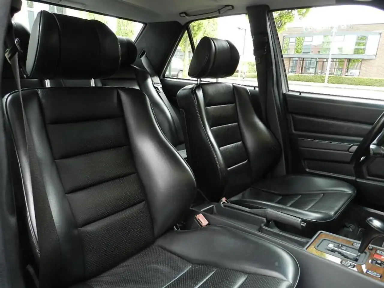 Mercedes-Benz 190 E 2.5-16V Concoursstaat, foto 12