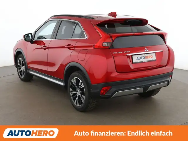 Mitsubishi Eclipse Cross view 4