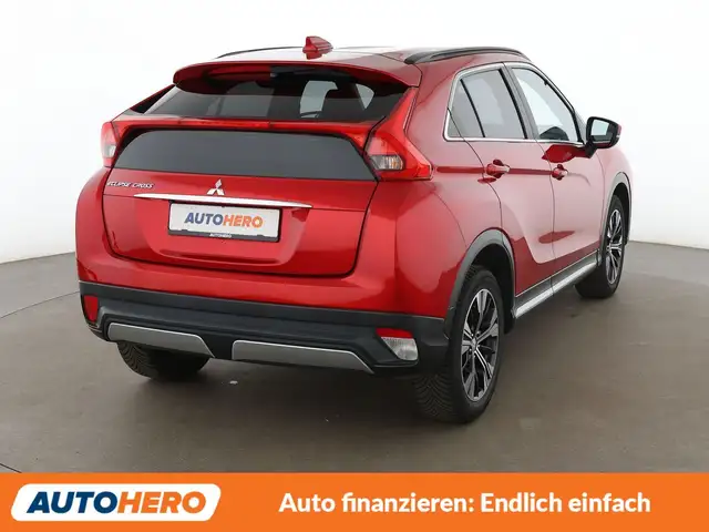 Mitsubishi Eclipse Cross view 6