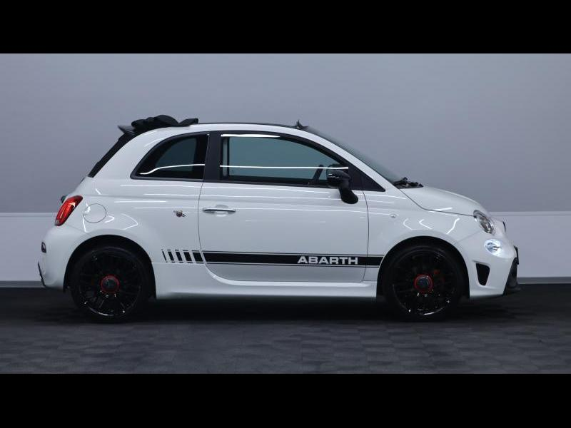 Abarth 500 C 1.4T-JET 145 cv Boite manuelle — photo 6