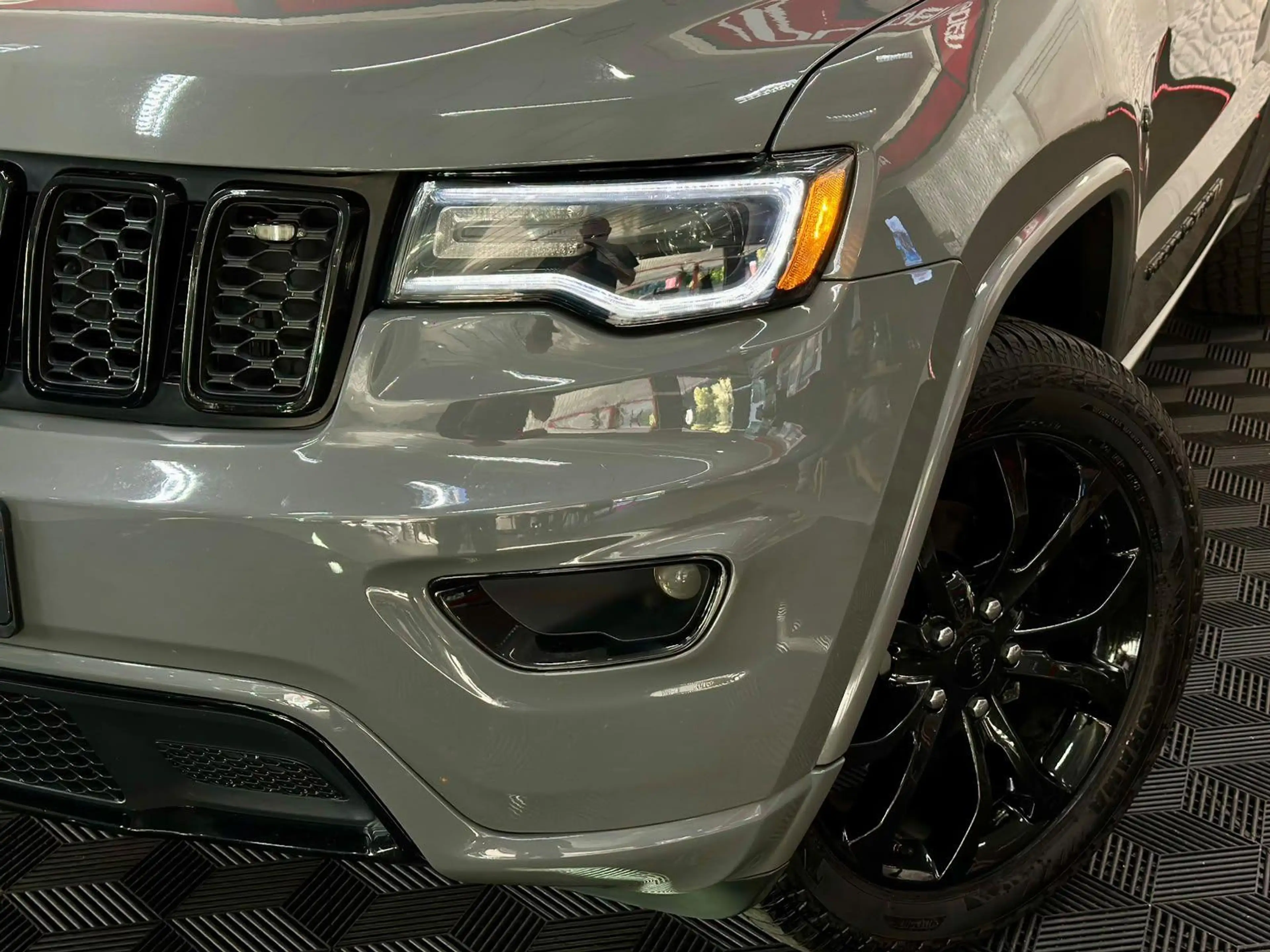Jeep Grand Cherokee 3.6 LIMITED 4x4 SHZ#XENON#NAV#KEY — photo 10