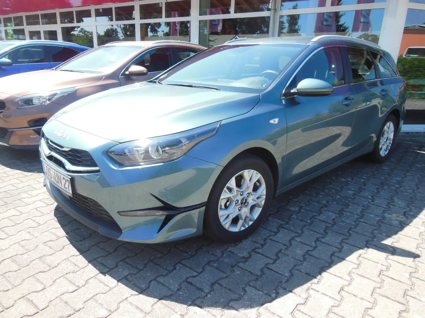 Kia Ceed SW / cee'd SW 1.5 T-GDI DCT Vision Grau - 1