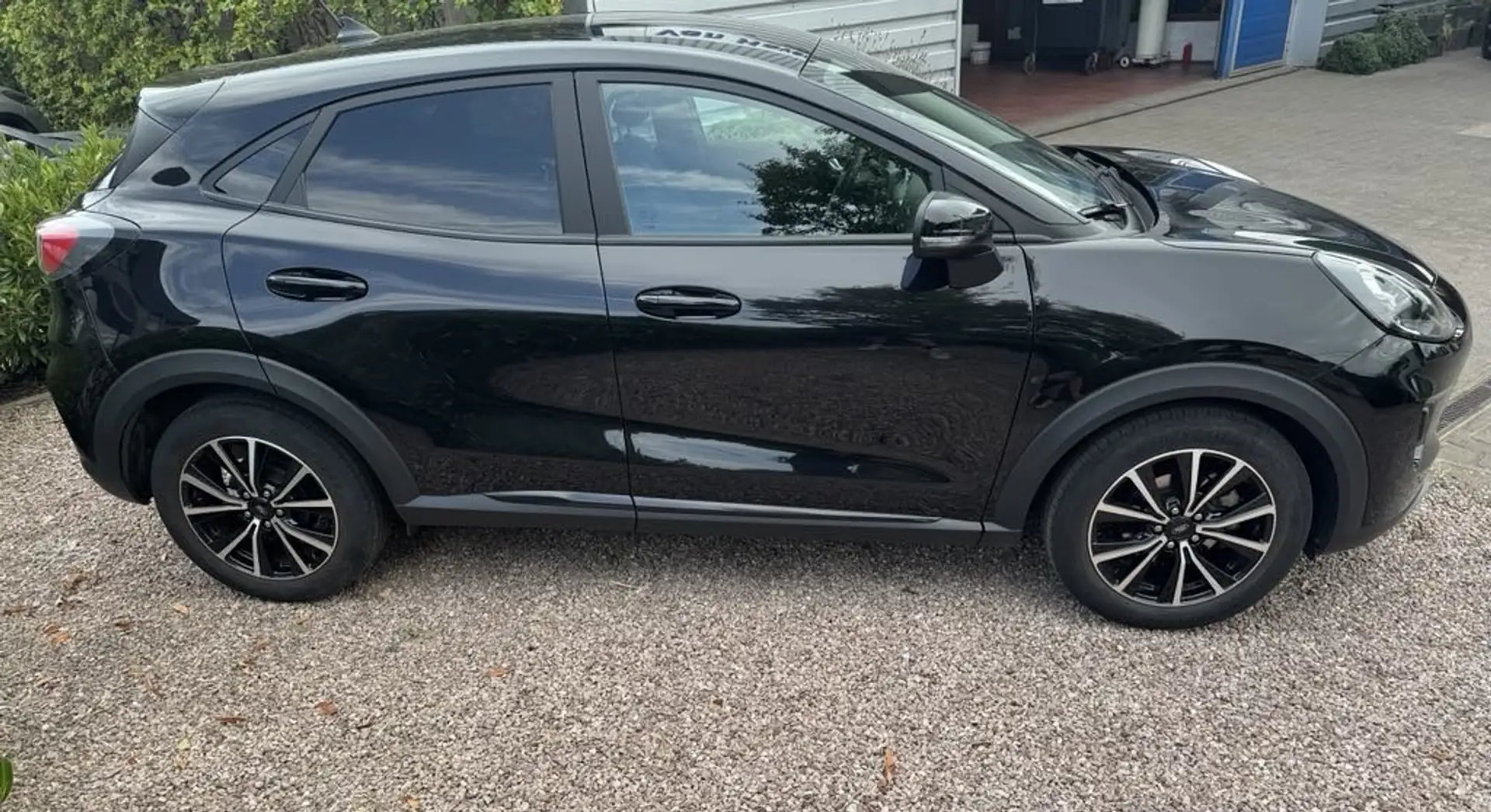 Ford Puma 1.0 EcoBoost Hybrid ST-LINE DESIGN - 2