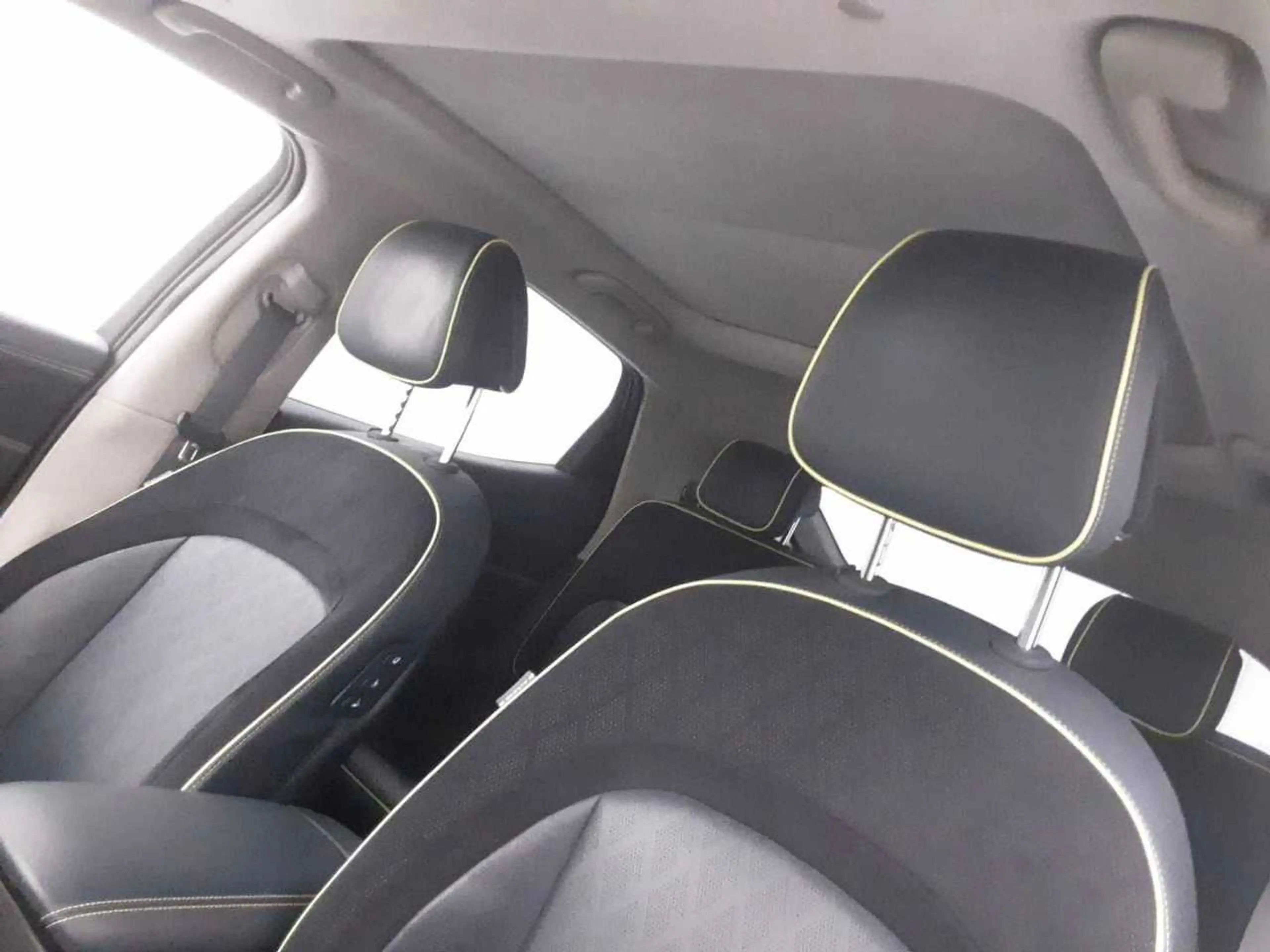 Genesis GV60 Sport Plus NAVI LED LEDER SHZ B&O RFK360° KLIMAAUT RADIO MFL PANO — photo 6