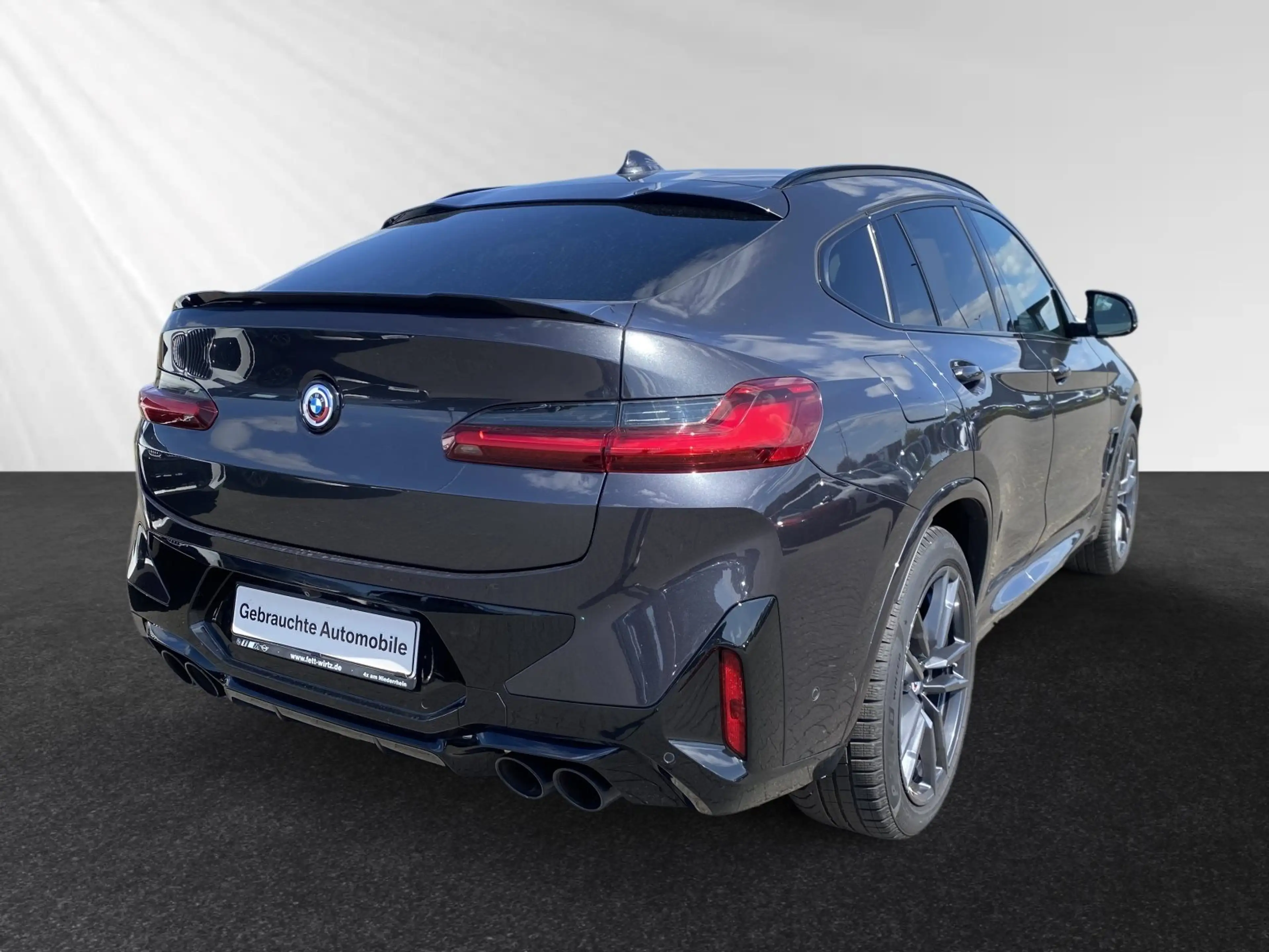 BMW X4 M Competition PA HUD LCProf DAB — photo 3