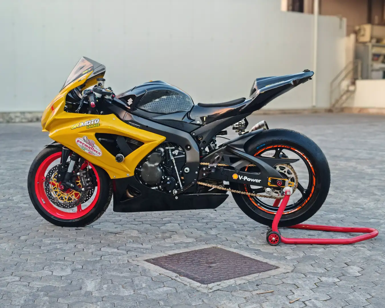 Suzuki GSX-R 750 Pista Giallo - 2