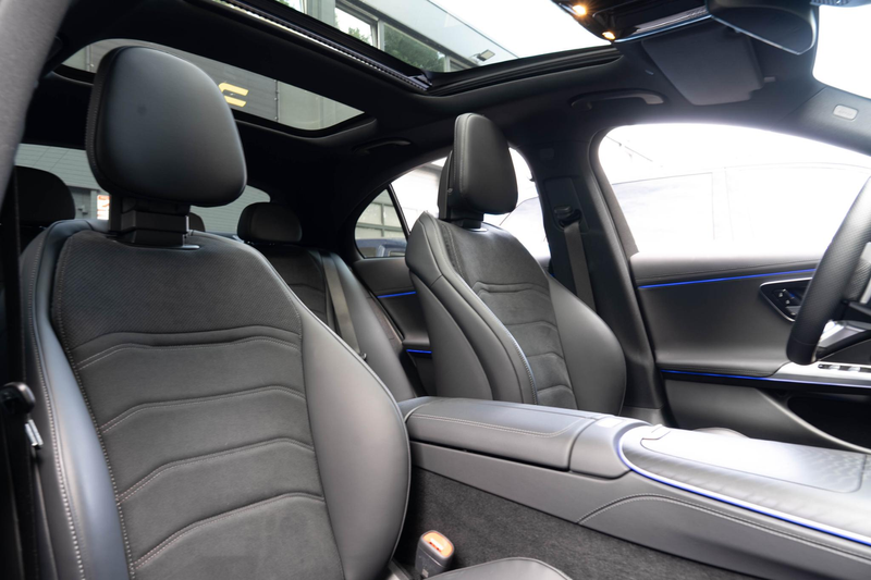 Mercedes-Benz E 300 e AMG Line | Panorama | Memory | 360 Camera — photo 22