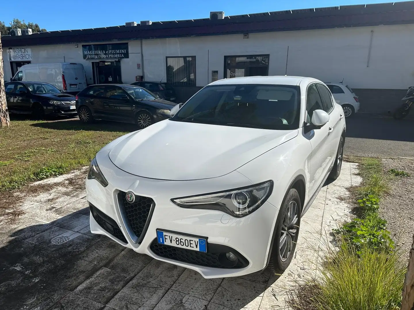 Alfa Romeo Stelvio Stelvio 2017 2.2 t Super rwd 150cv auto Blanc - 1