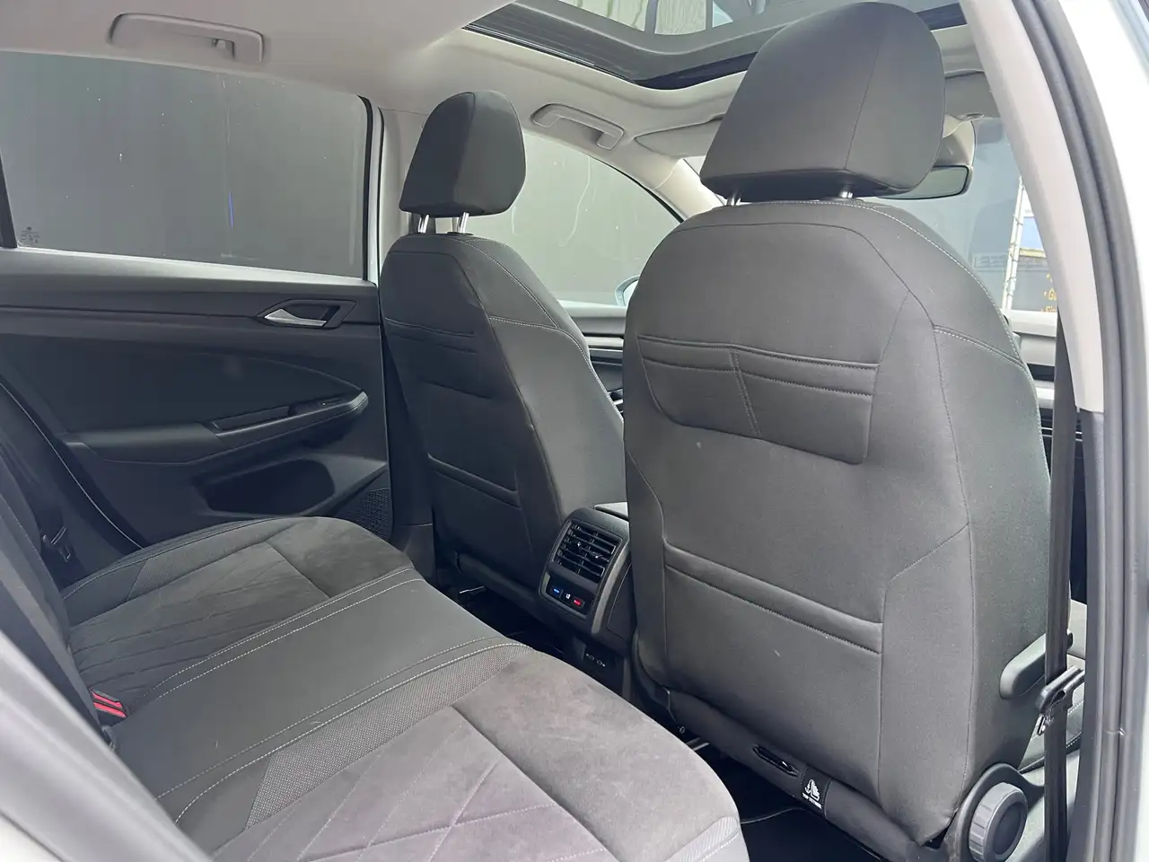 Volkswagen Golf 1.5 eTSI Style Pano IQ light Massage Memory Carp, миниатюра 14