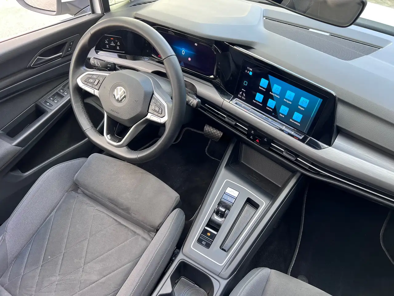 Volkswagen Golf 1.5 eTSI Style Pano IQ light Massage Memory Carp, миниатюра 3