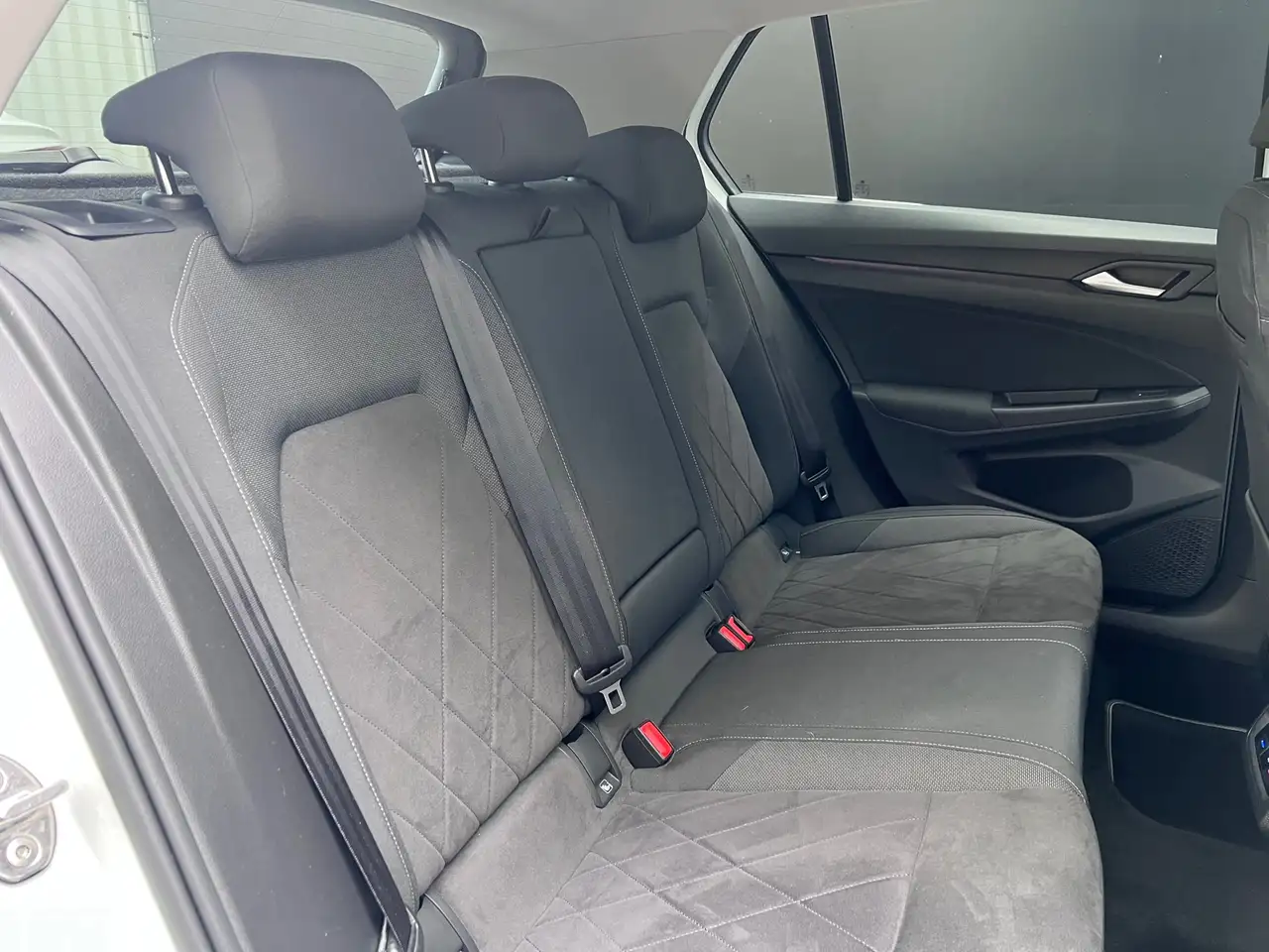 Volkswagen Golf 1.5 eTSI Style Pano IQ light Massage Memory Carp, миниатюра 16