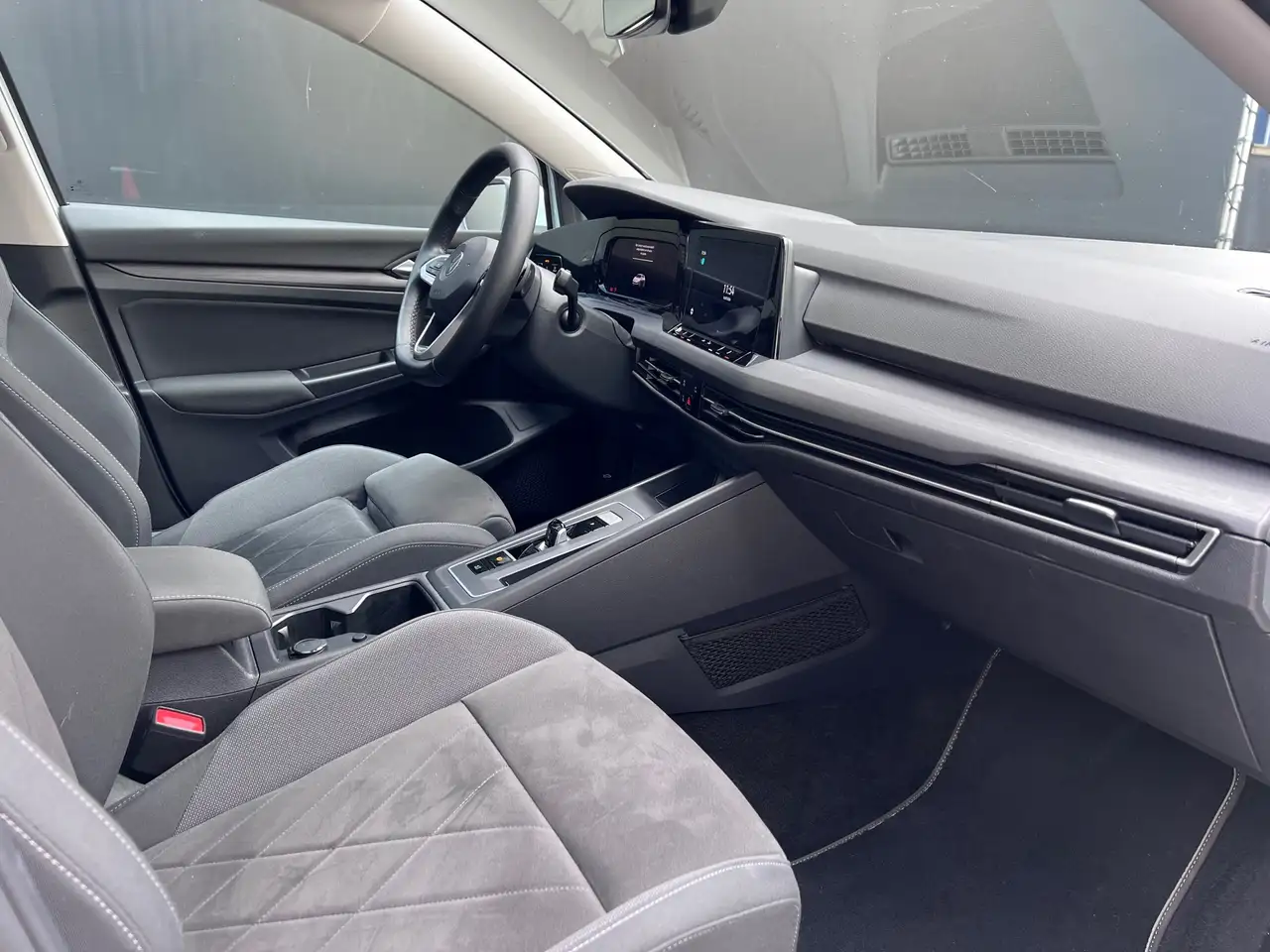 Volkswagen Golf 1.5 eTSI Style Pano IQ light Massage Memory Carp, миниатюра 13