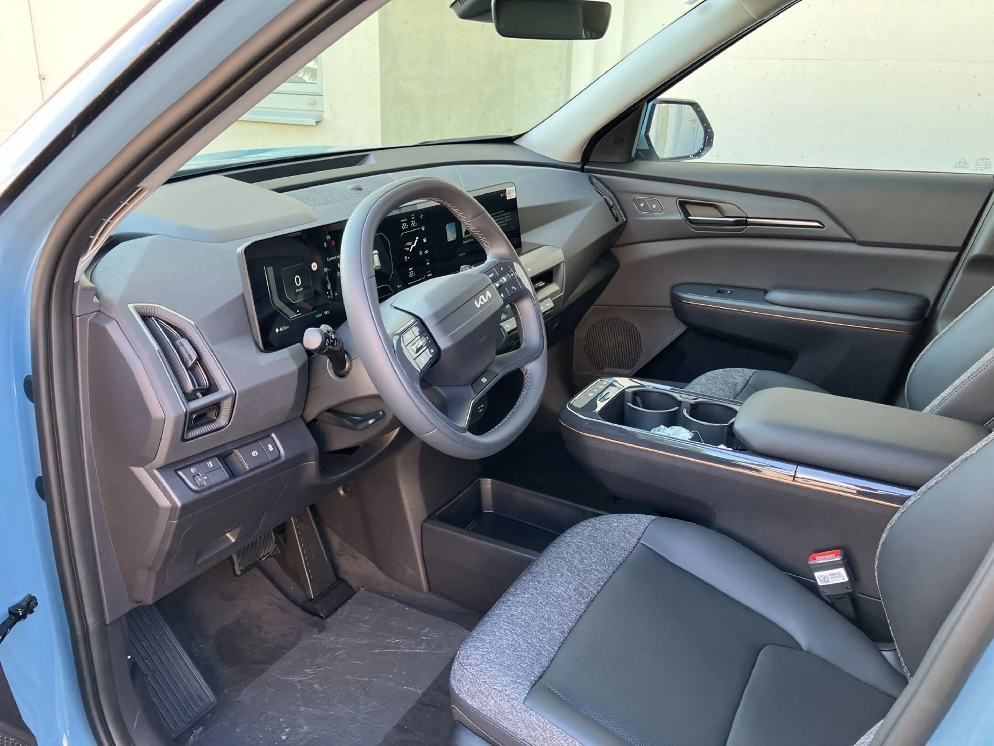 Kia EV5 EARTH *7 Jahre Werksgarantie, Sitzklima, Teilleder — photo 12