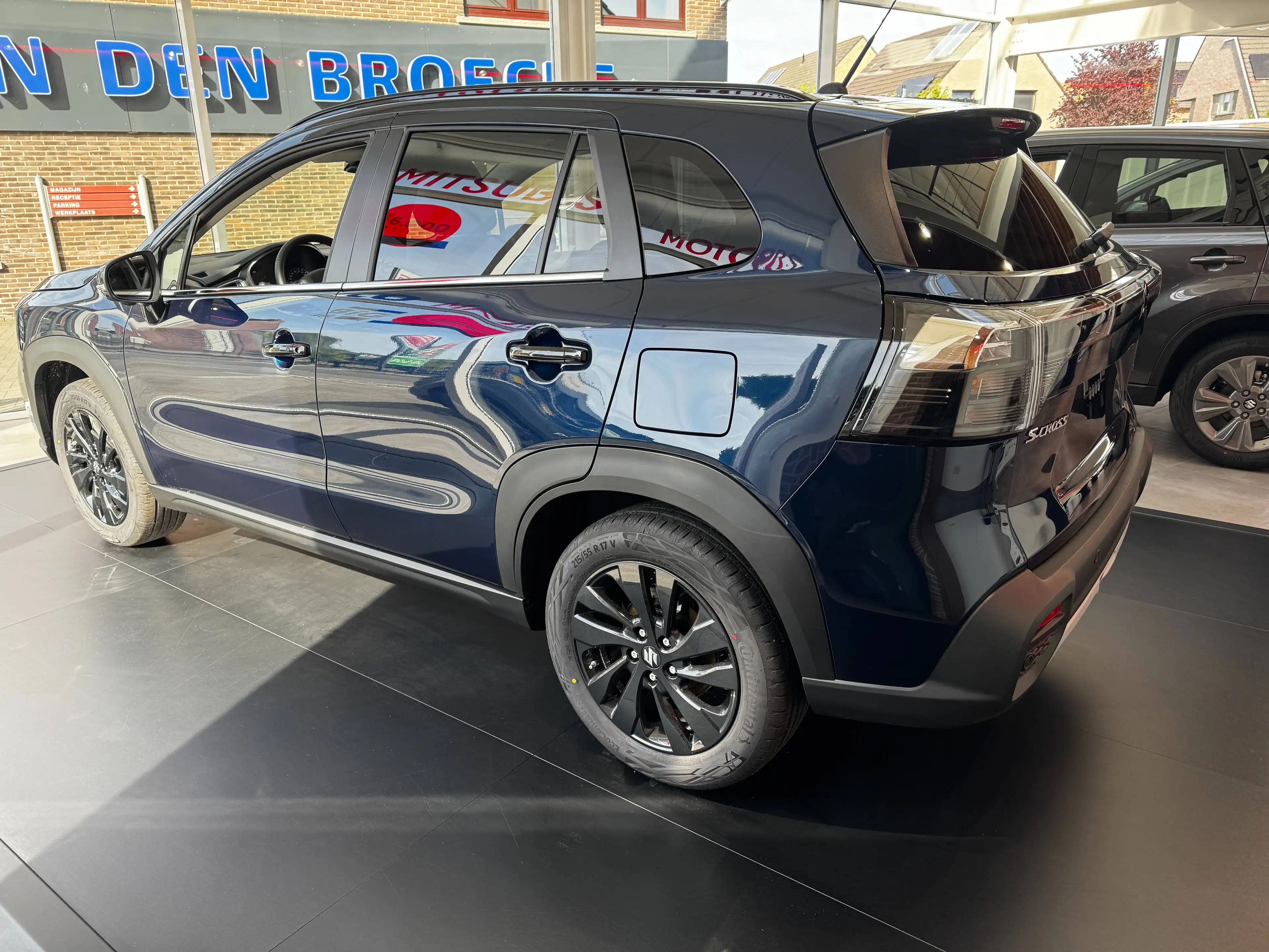 Suzuki S-Cross S-Cross 1.4 Turbo Boosterjet 48V SHVS MHEV Tsuki Sunroof Tsuki — photo 2