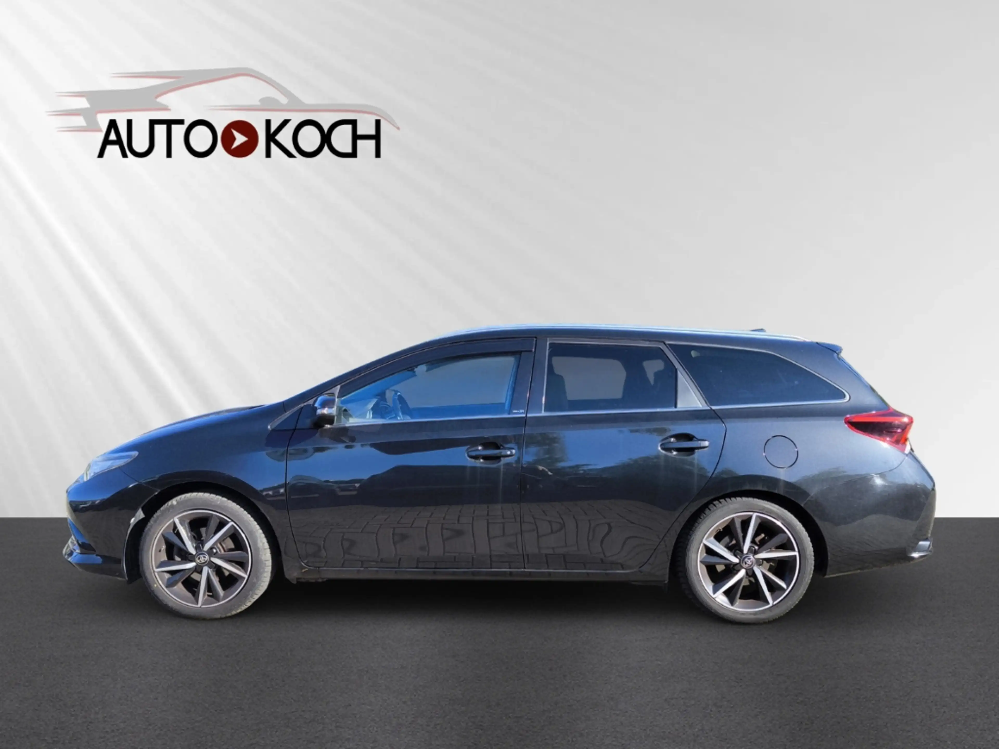 Toyota Auris Touring Sports Edition-S+ AHK Spurhalteass. Verkeh — photo 3