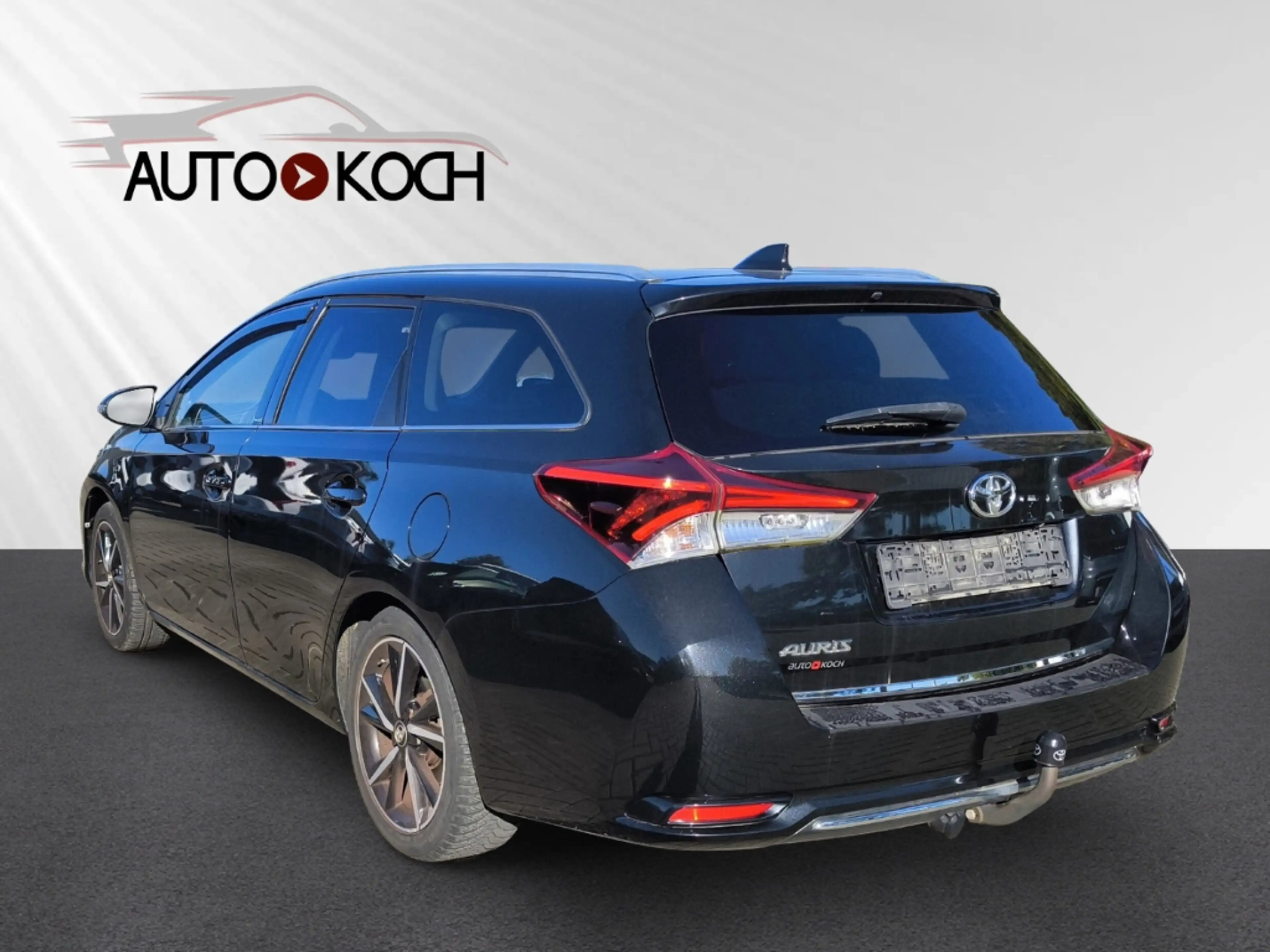 Toyota Auris Touring Sports Edition-S+ AHK Spurhalteass. Verkeh — photo 4