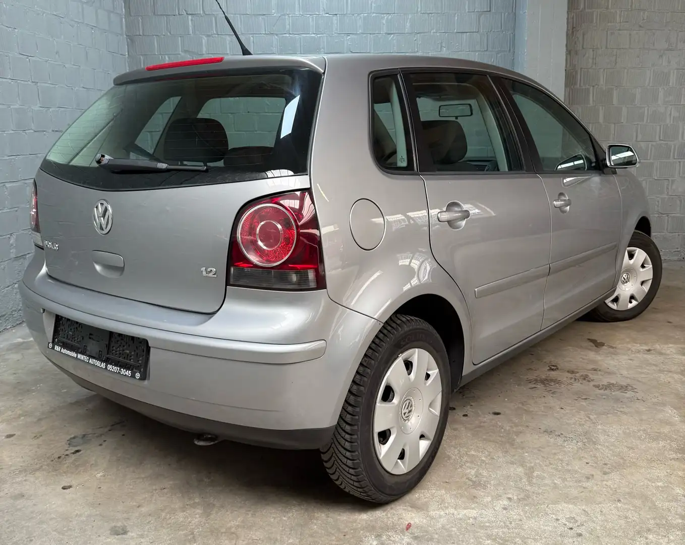 Volkswagen Polo 1.2i Comfortline Zilver - 2