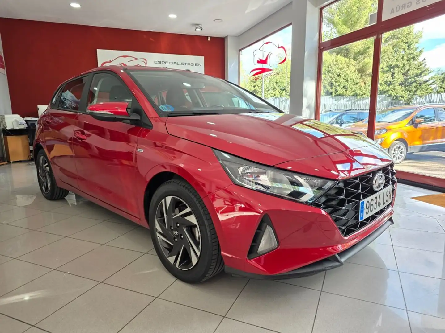 Hyundai i20 1.0 TGDI 74kW (100CV) 48V Klass Rojo - 1