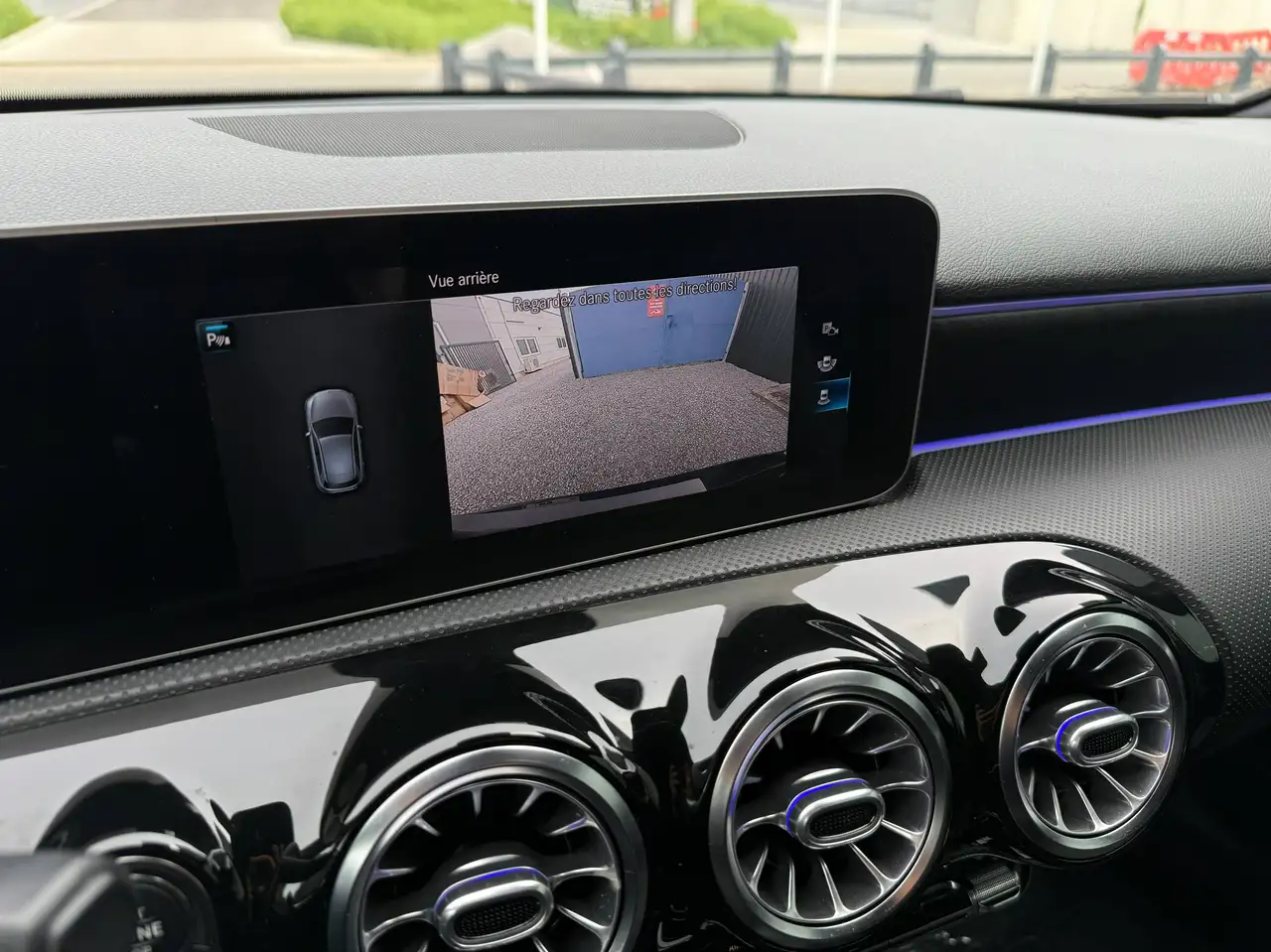 Mercedes-Benz A-Class D AUT PACK AMG CAMÉRA LED AMBIANCE BURMESTER KEYLESS, миниатюра 19