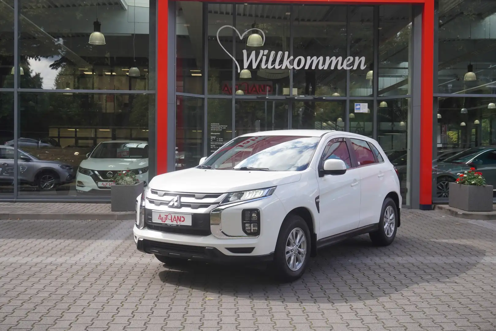 Mitsubishi ASX 2.0 MIVEC Intro Edition LED Navi Kamera AHK Weiß - 2
