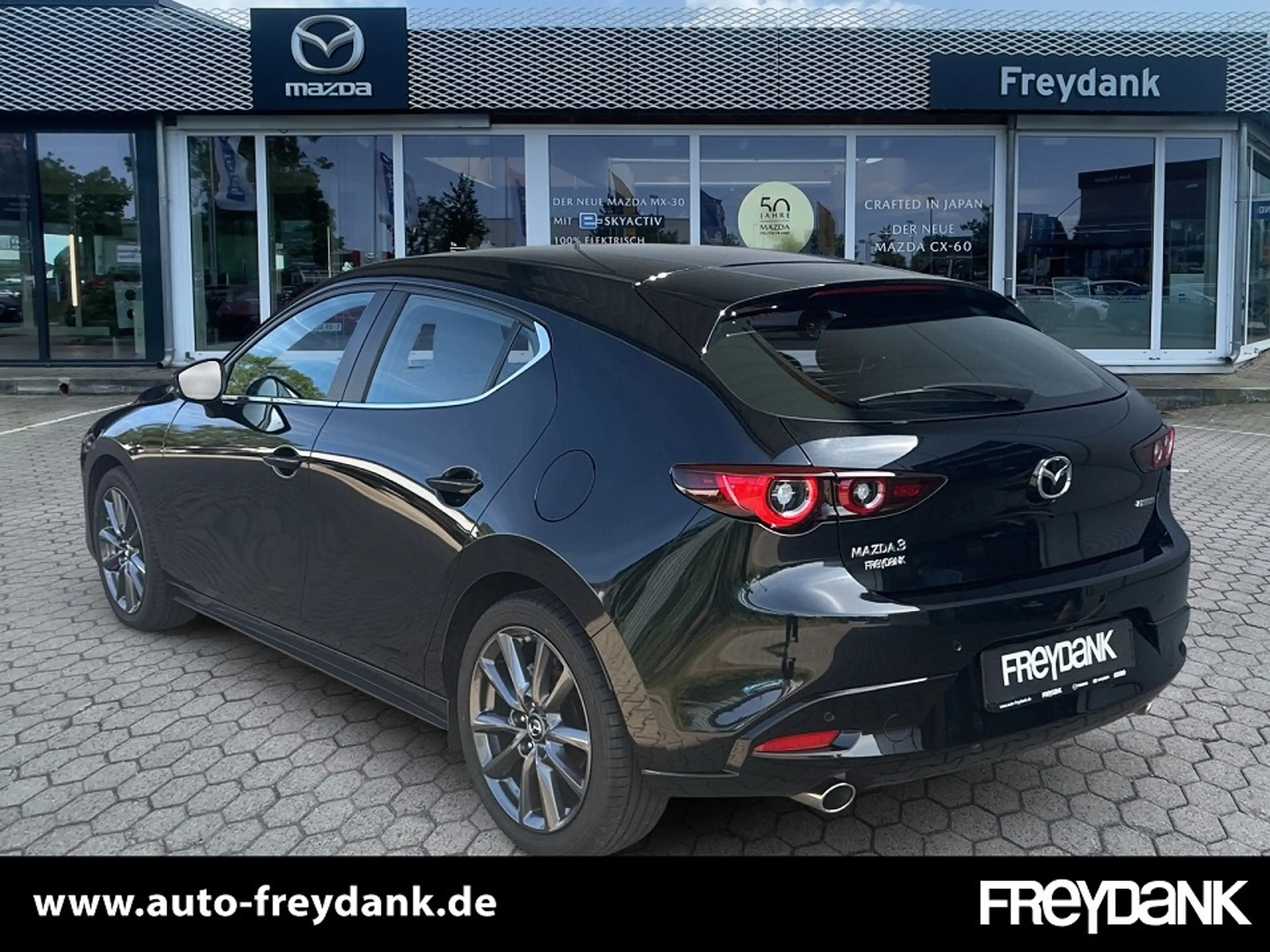 Mazda 3 2.5L e-SKYACTIV G 140ps Centerline ,Driver Assista — photo 3