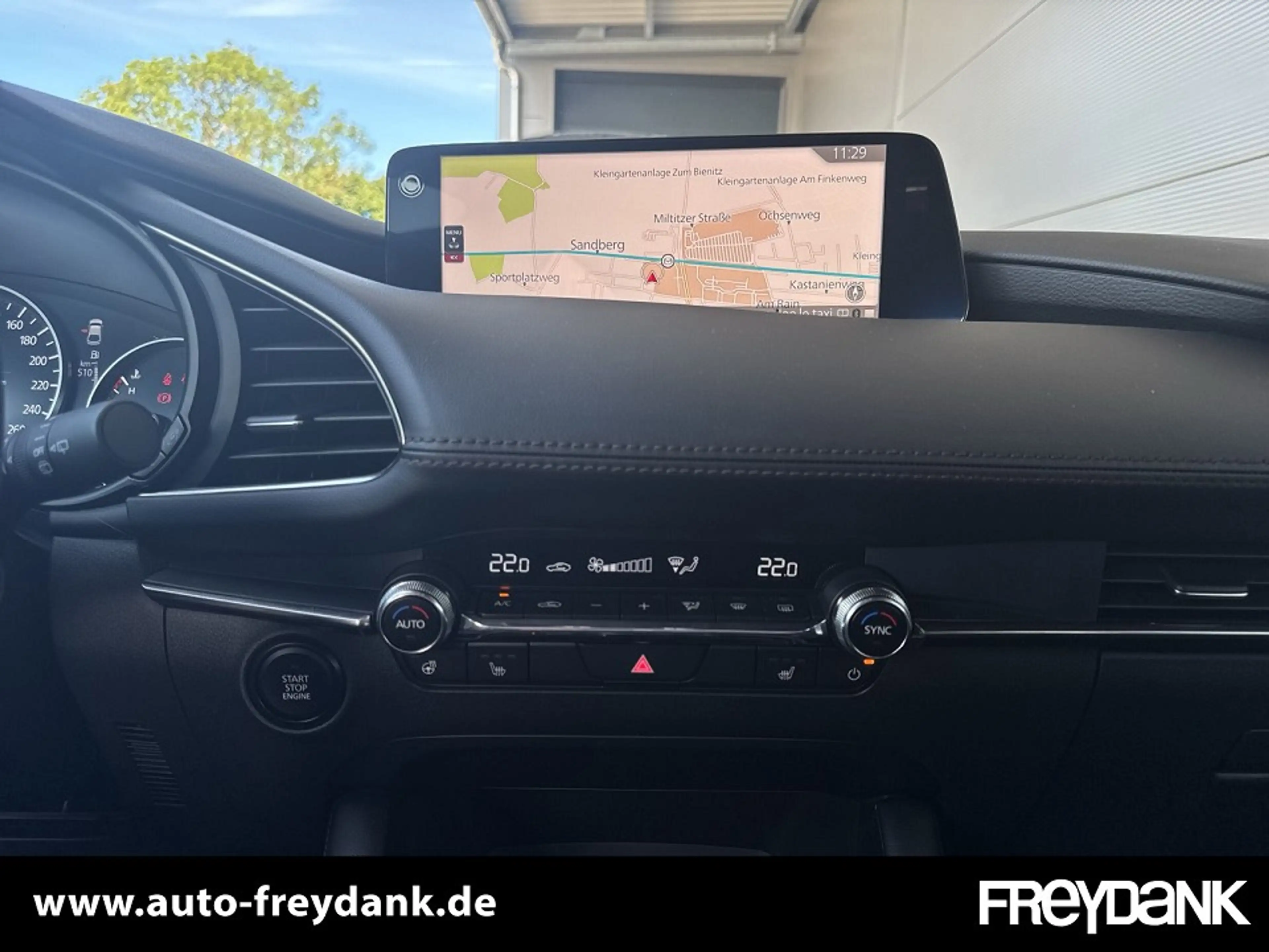 Mazda 3 2.5L e-SKYACTIV G 140ps Centerline ,Driver Assista — photo 14